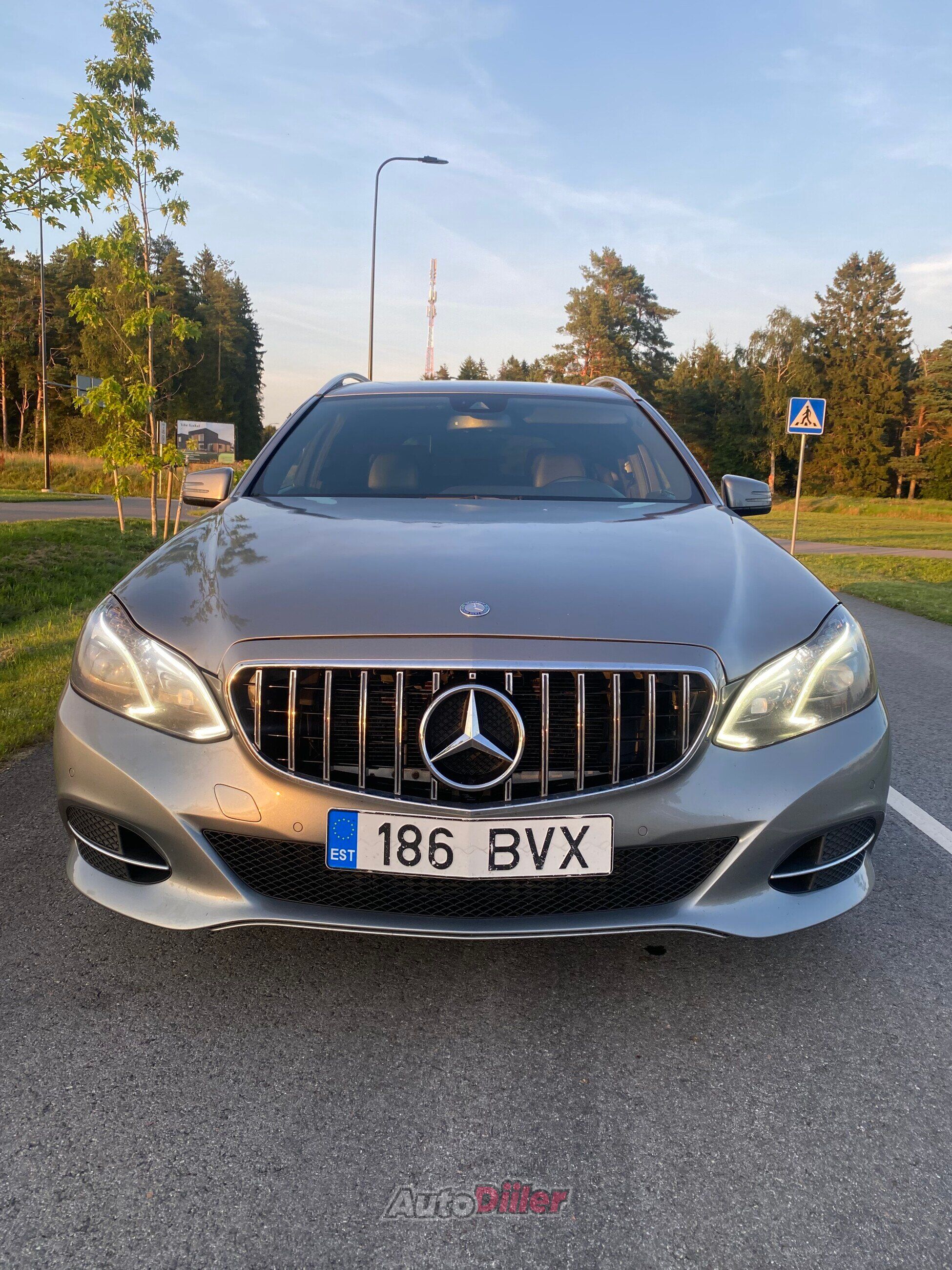 Mercedes-Benz E 220