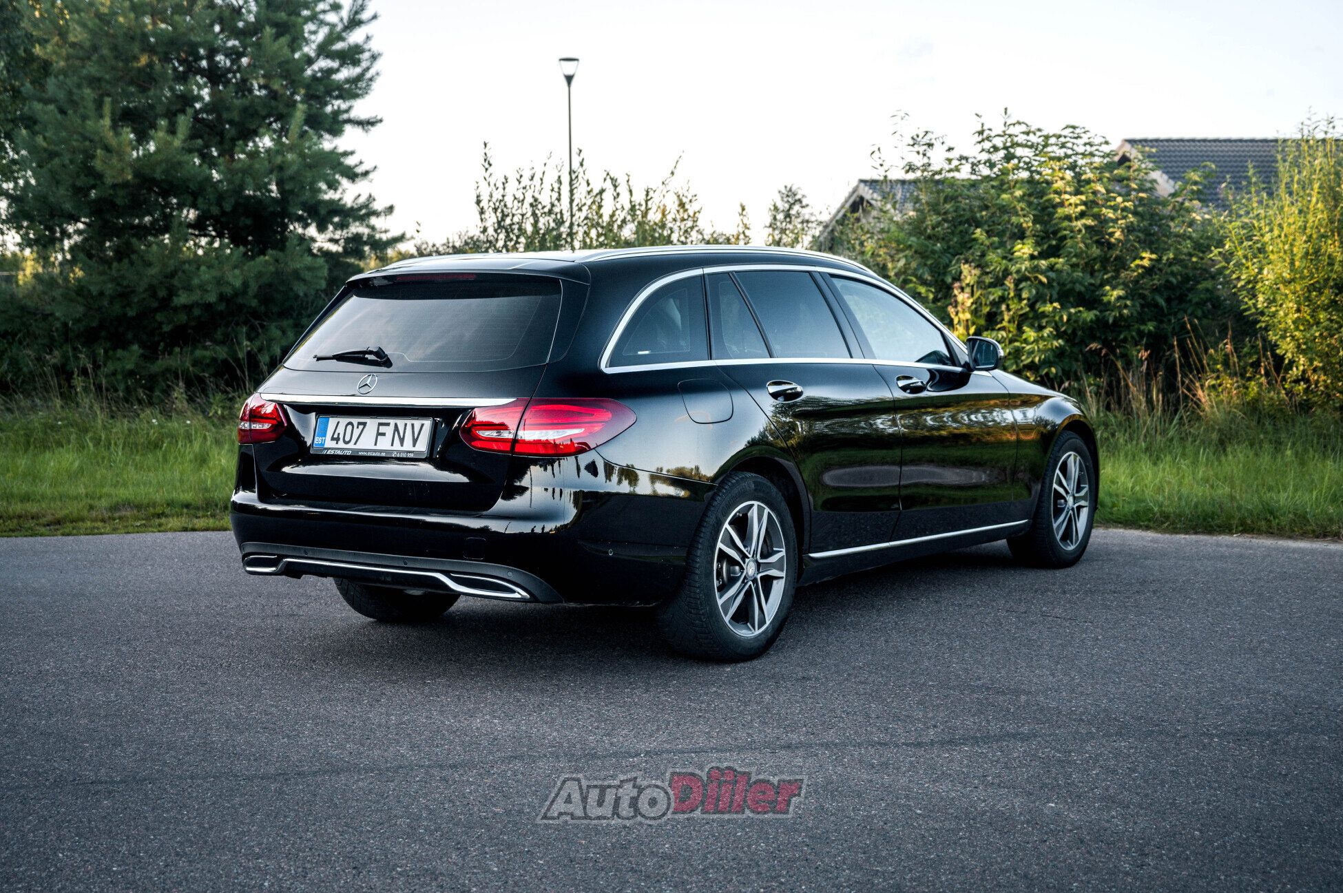 Mercedes-Benz C 180 2015, kuva 7/10
