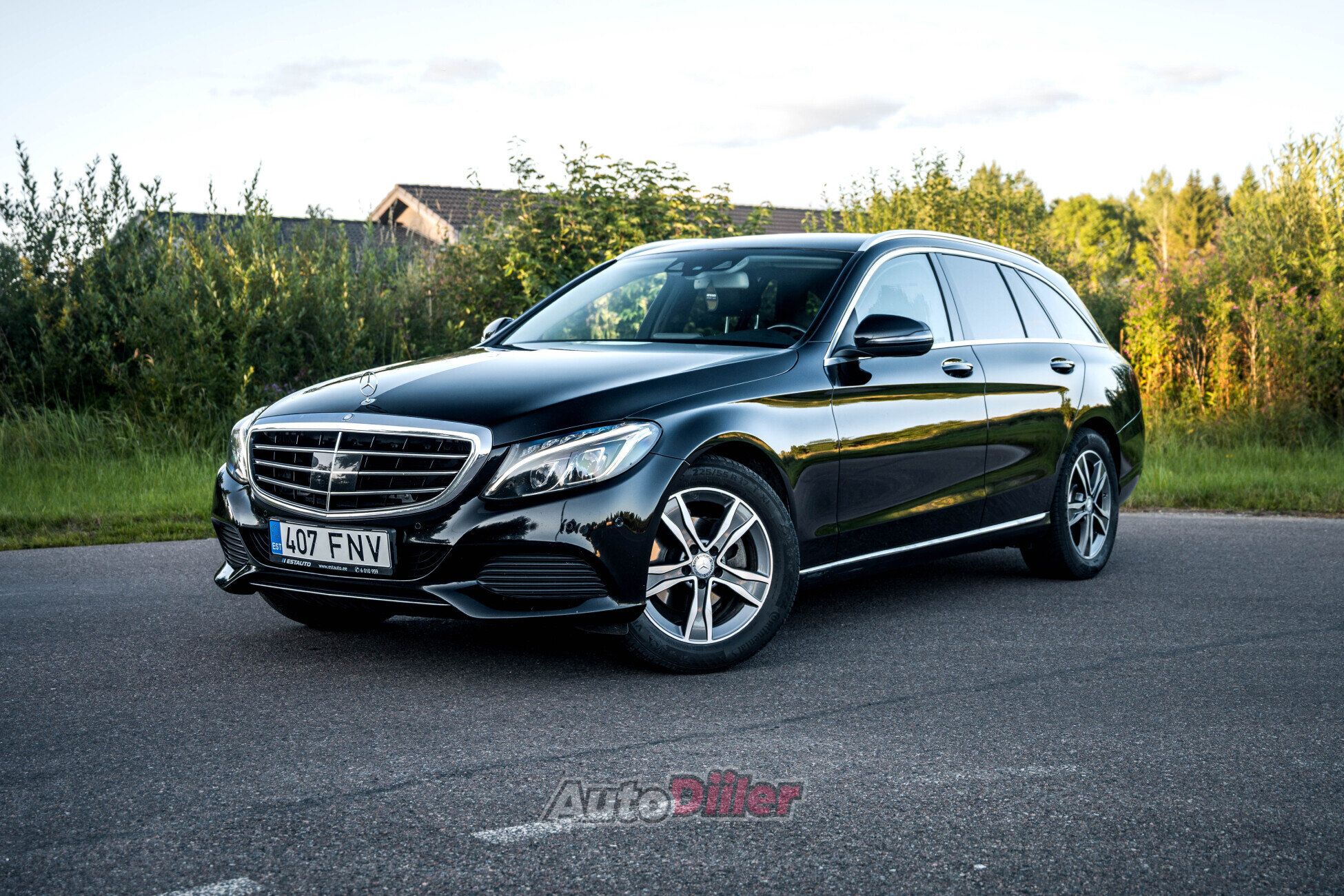 Mercedes-Benz C 180 2015, kuva 3/10