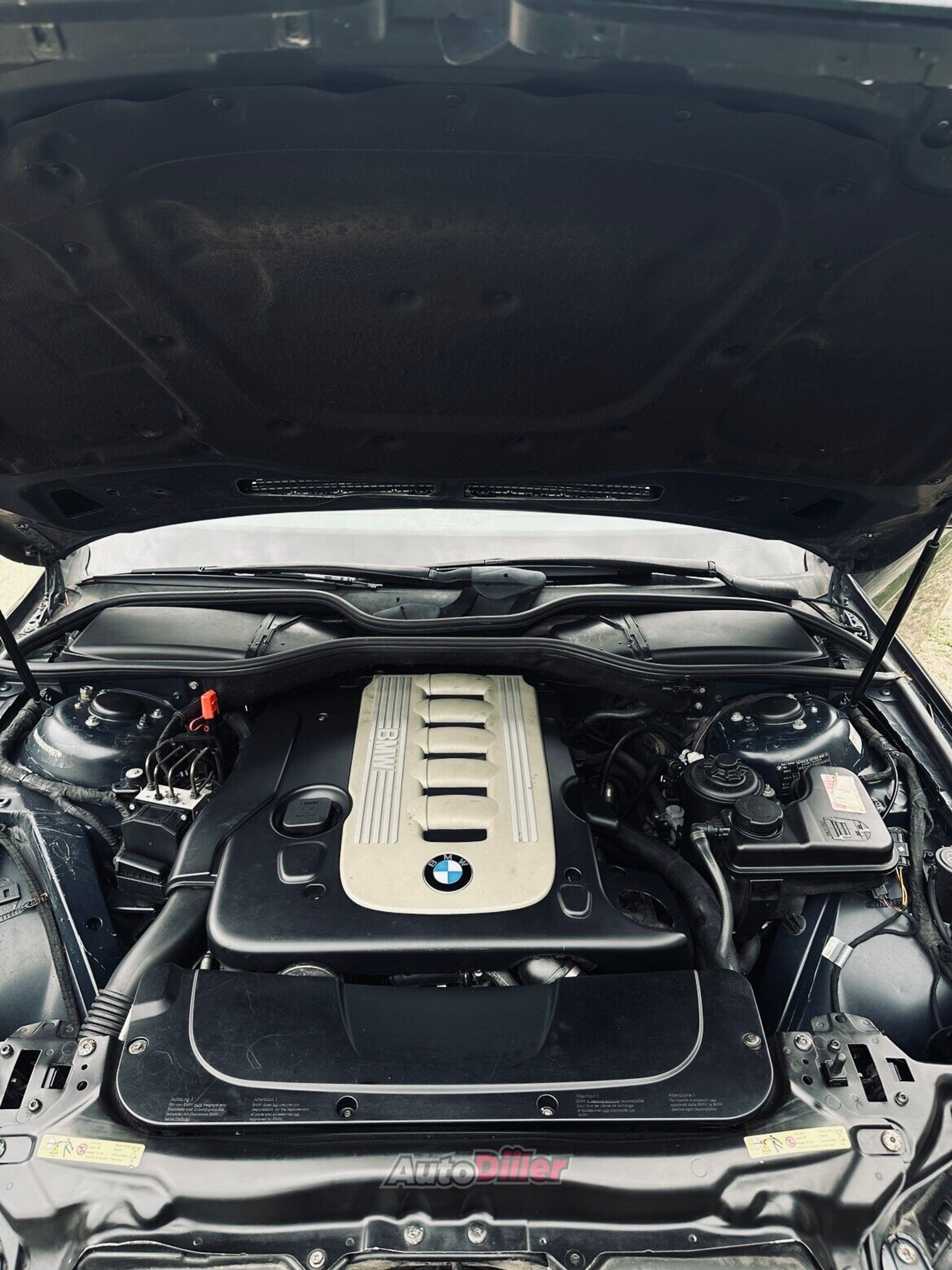 BMW 730 tumesinine 3.0 170kW 2005, photo 8/8