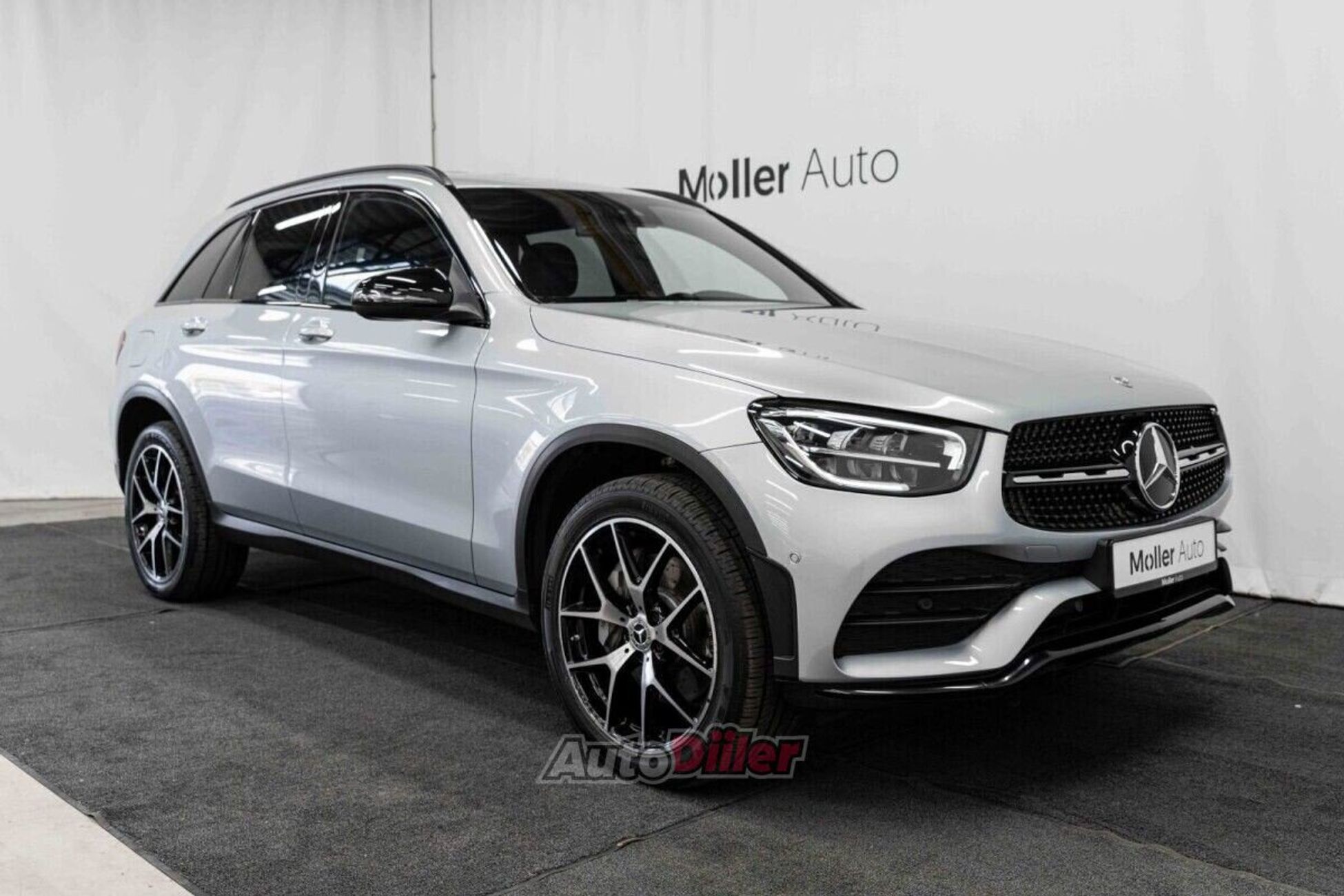 Mercedes-Benz GLC 300 2.0 235kW 2022, photo 4/10