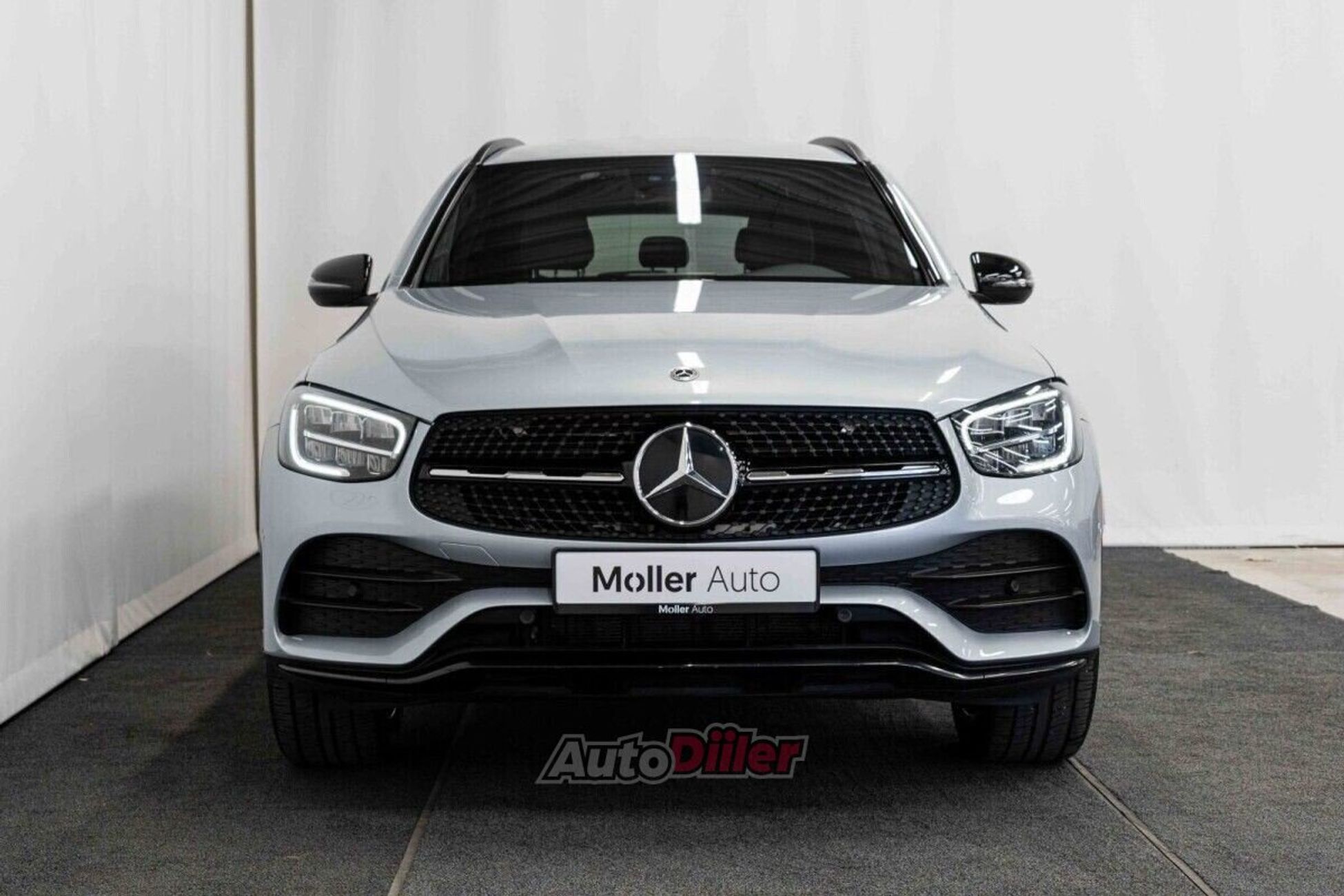 Mercedes-Benz GLC 300 2.0 235kW 2022, photo 2/10