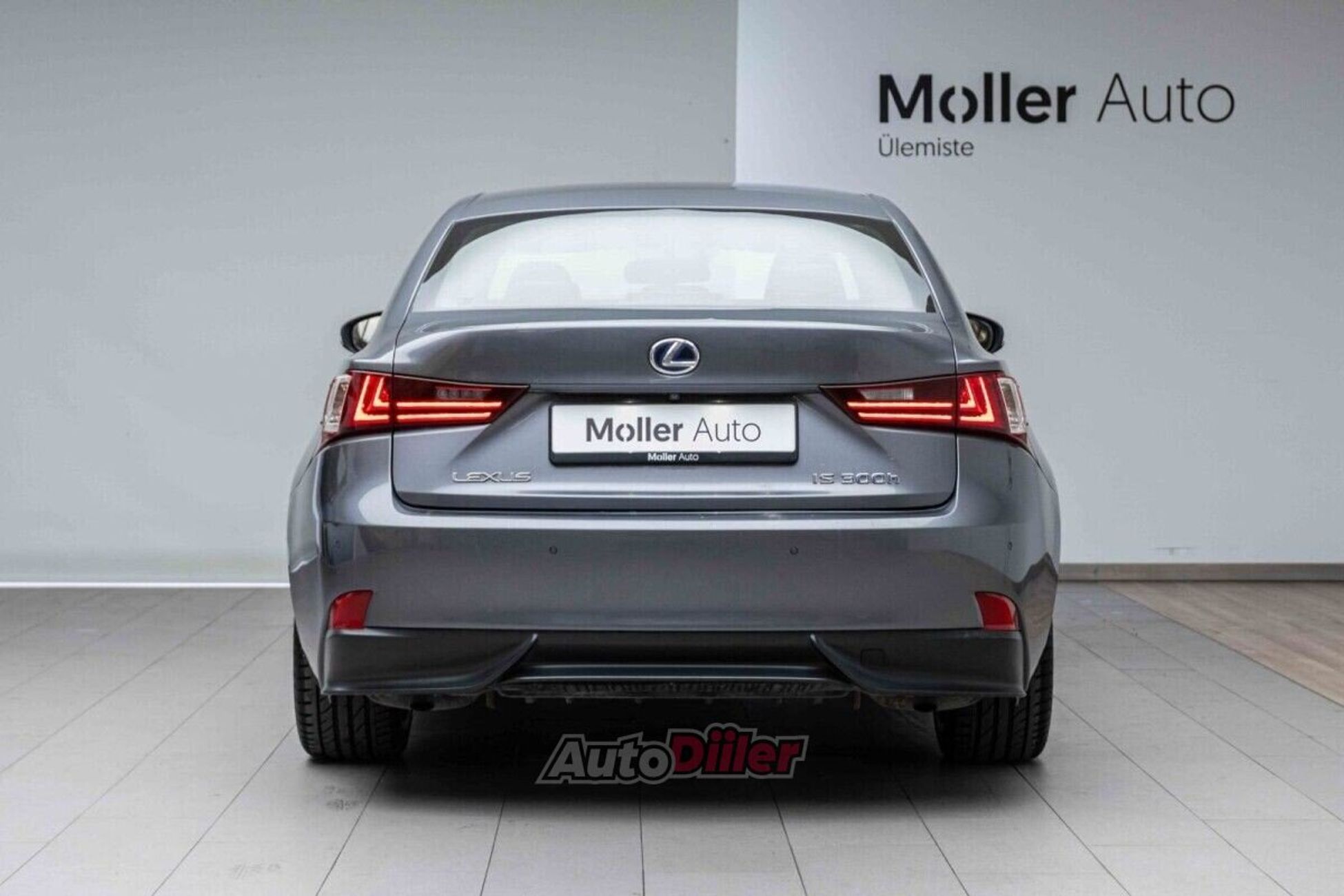 Lexus IS 300 2.5 133kW 2014, photo 6/10