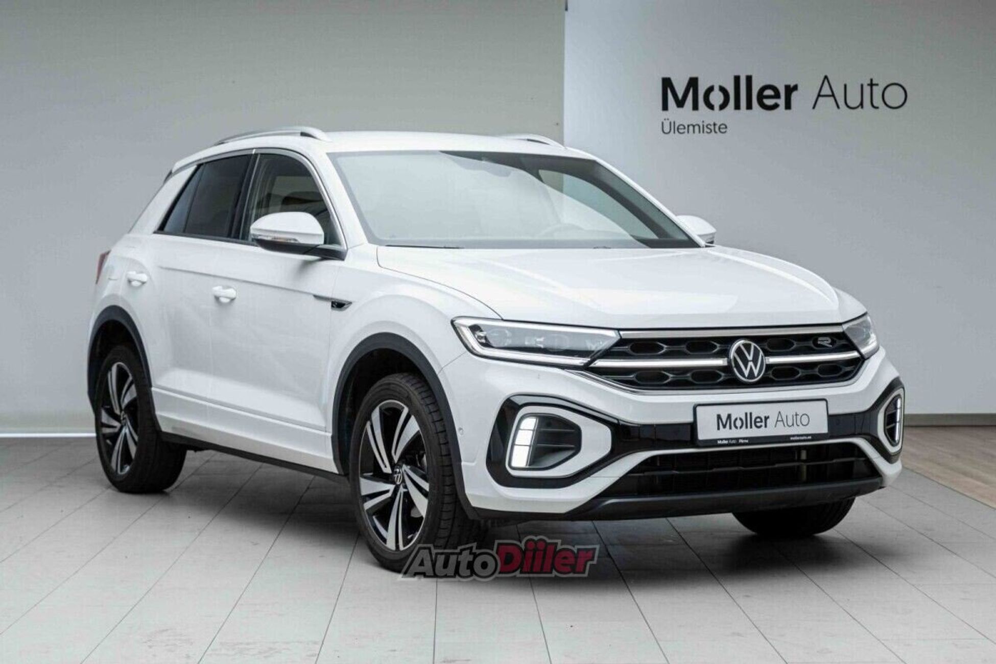 Volkswagen T-Roc 1.5 110kW 2023, photo 2/10