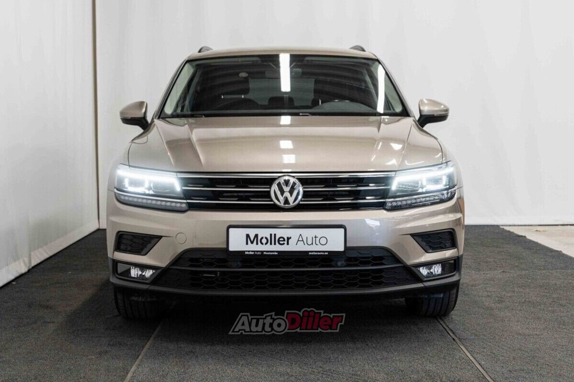 Volkswagen Tiguan 2.0 110kW 2018, photo 2/10