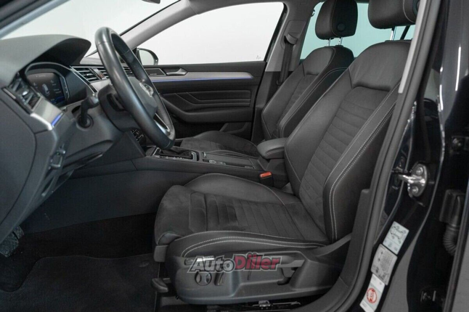 Volkswagen Passat 2.0 147kW 2022, photo 7/10