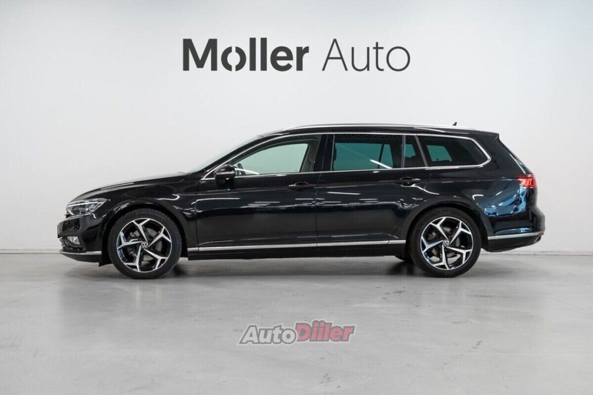 Volkswagen Passat 2.0 147kW 2022, photo 2/10