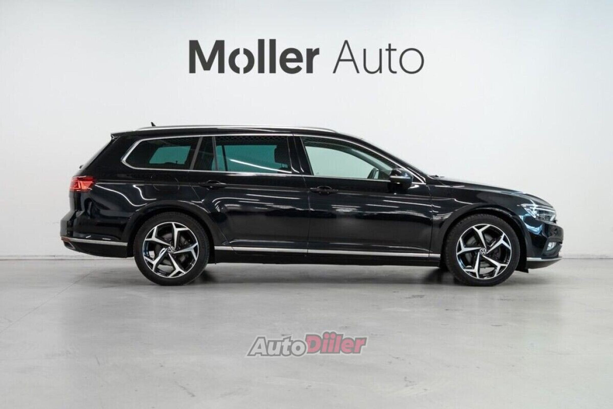 Volkswagen Passat 2.0 147kW 2022, photo 4/10