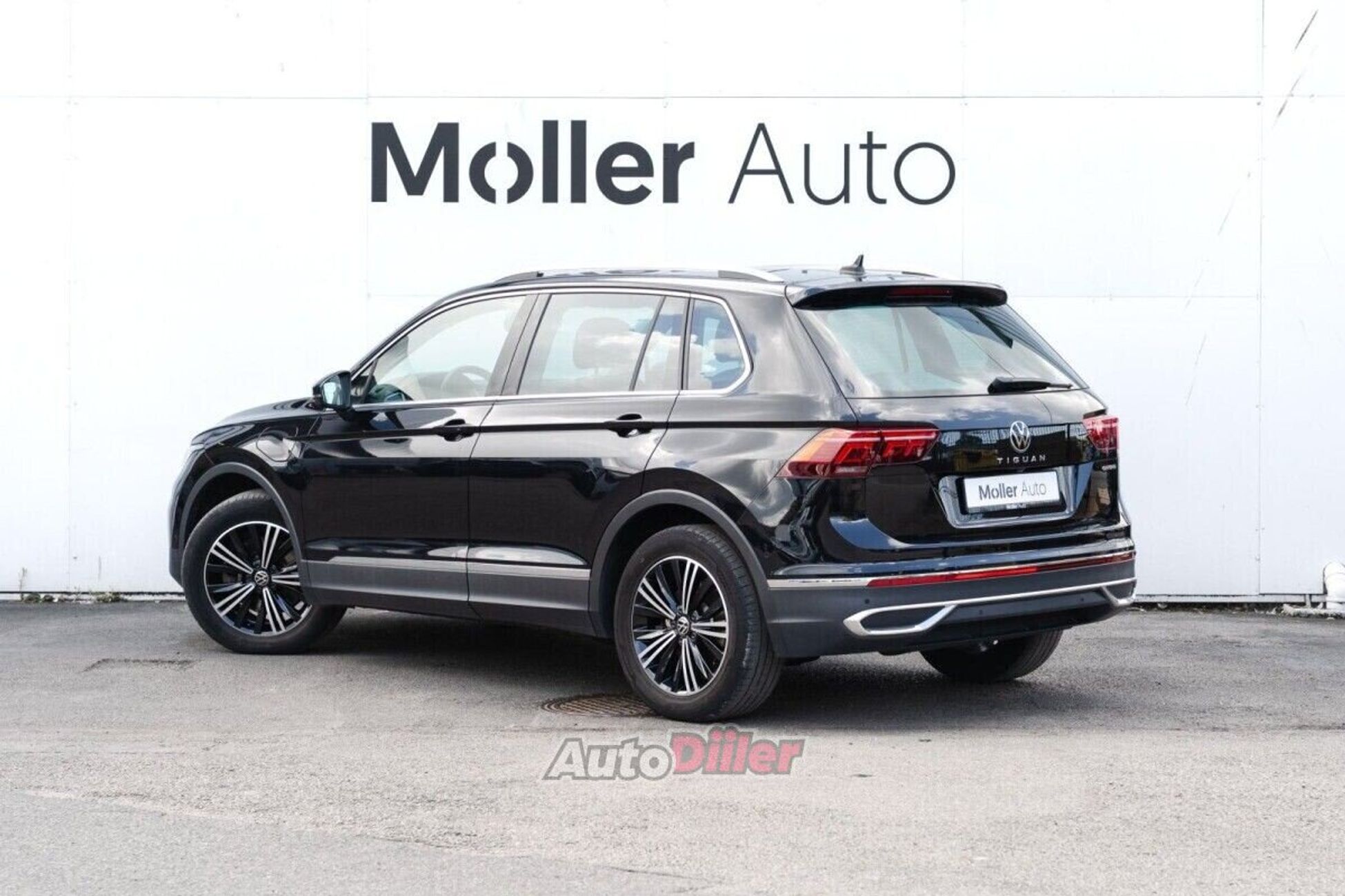 Volkswagen Tiguan 1.4 180kW 2022, photo 3/10