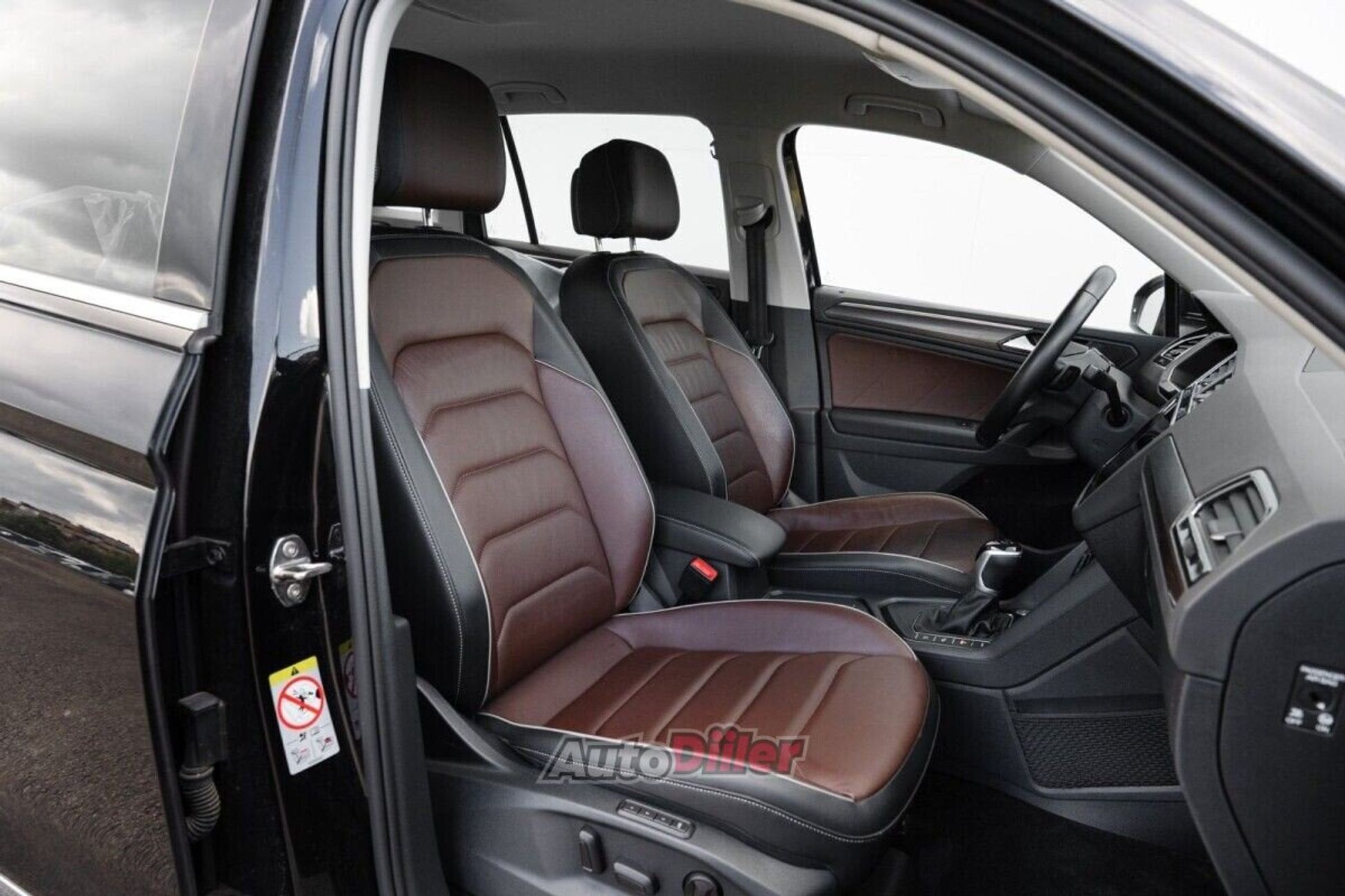 Volkswagen Tiguan 1.4 180kW 2022, photo 7/10