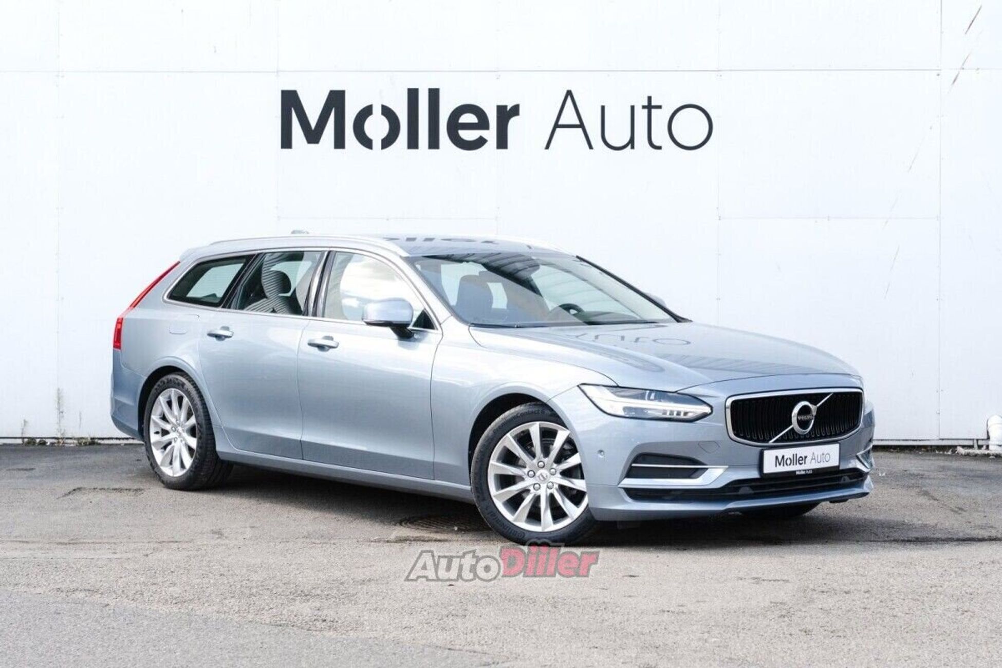 Volvo V90 2.0 140kW 2017, photo 2/10