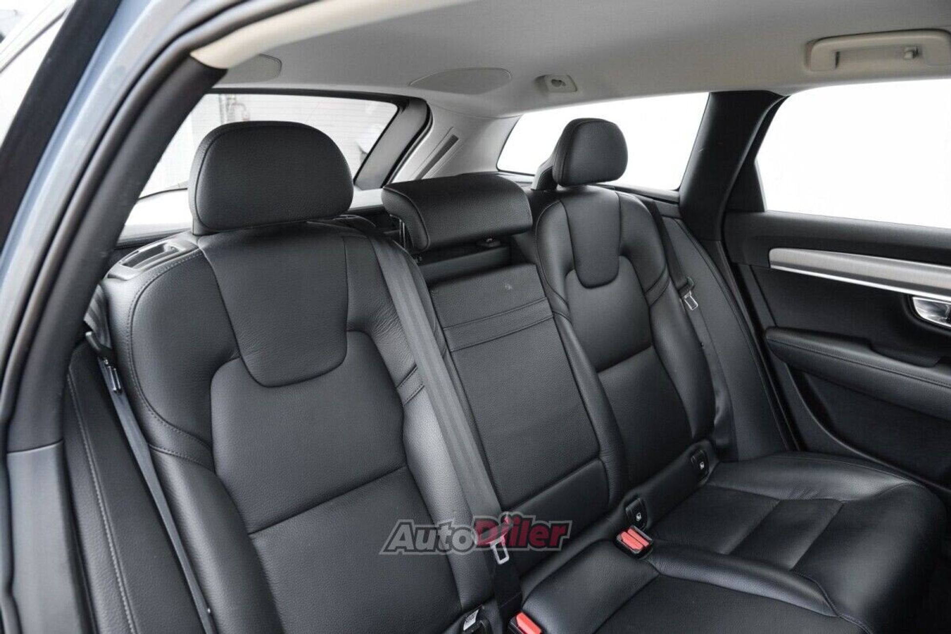 Volvo V90 2.0 140kW 2017, photo 7/10