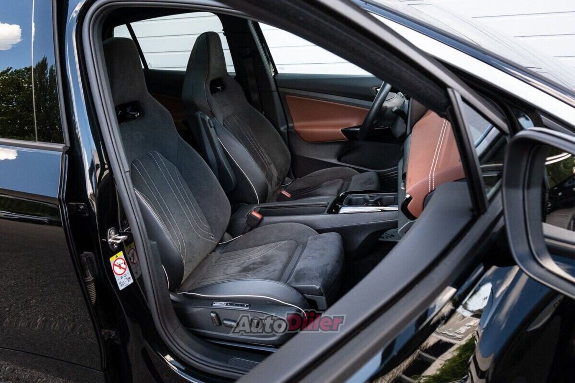Volkswagen ID.5 150kW 2023, kuva 6/10