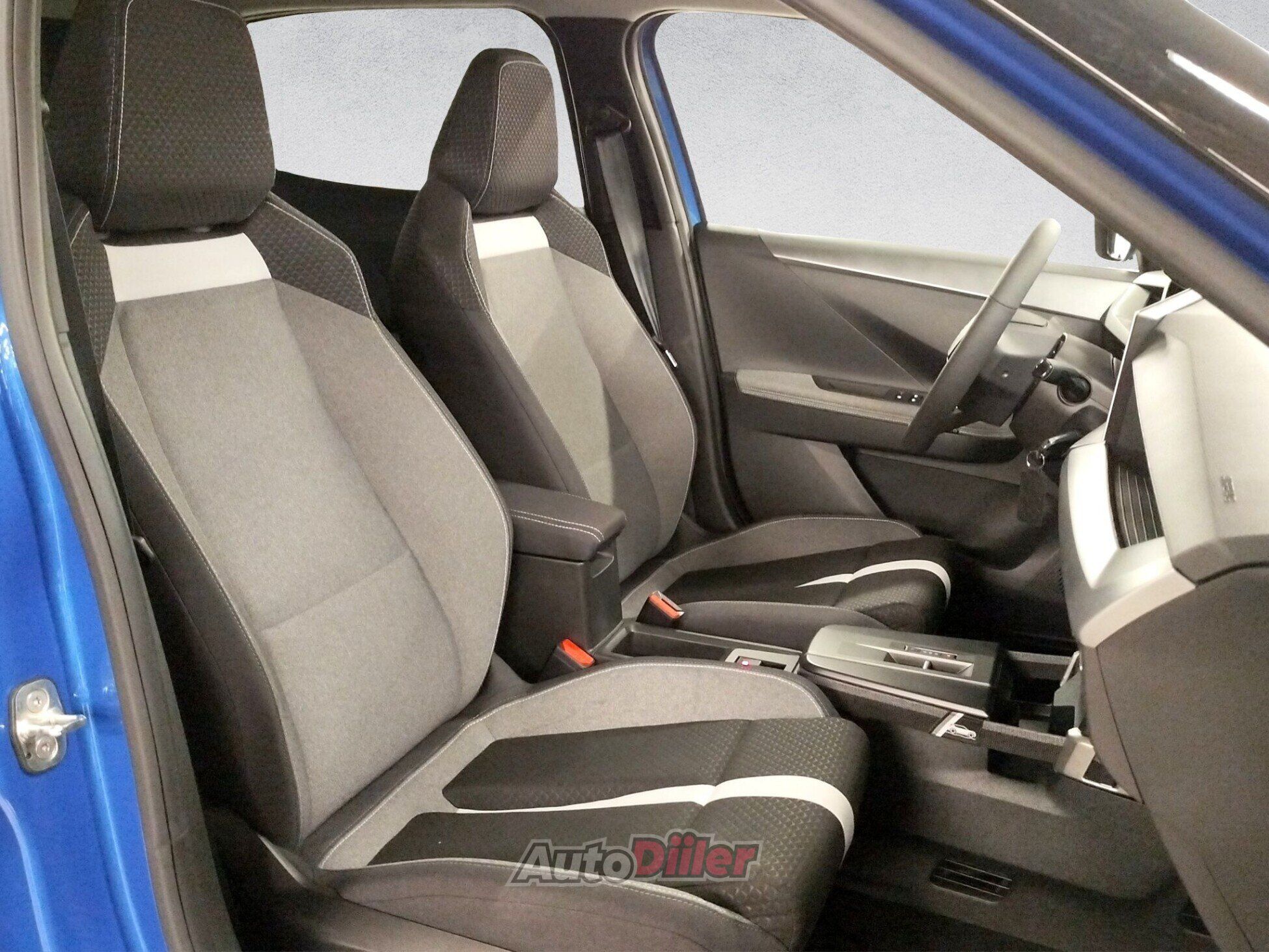 Opel Frontera 1.2 100kW 2026, kuva 6/10