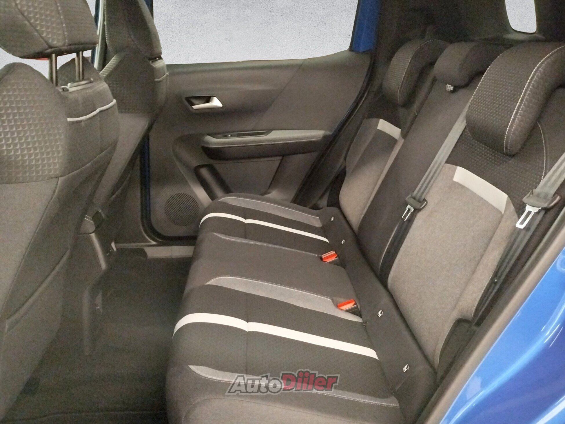Opel Frontera 1.2 100kW 2026, kuva 7/10