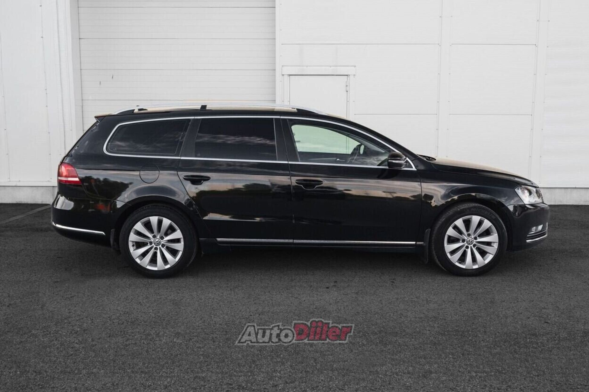 Volkswagen Passat 2011, photo 4/10