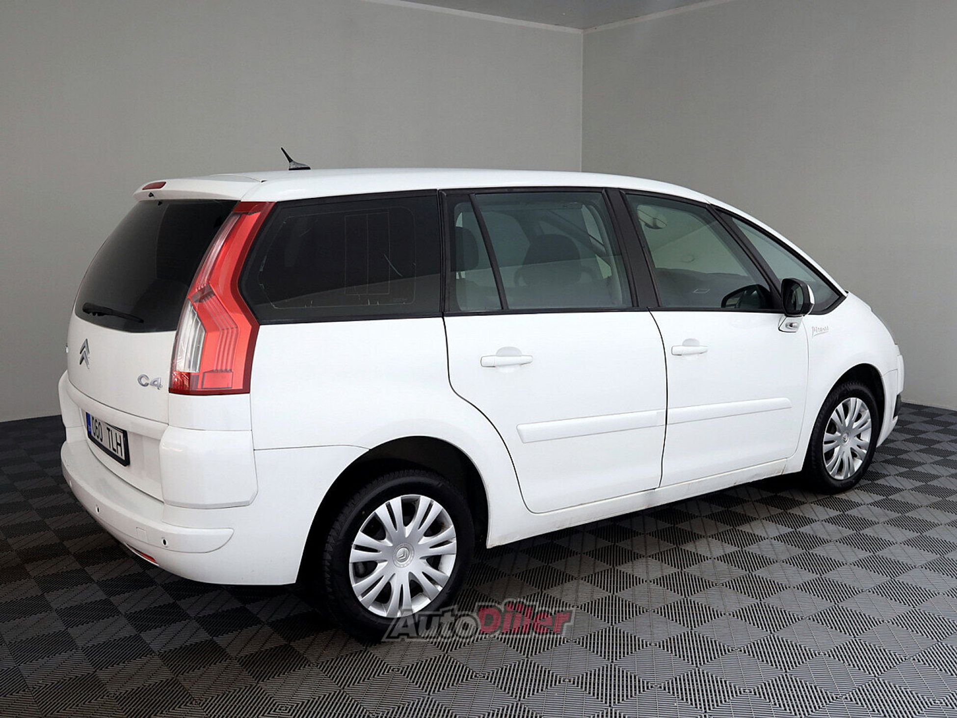 Citroen C4 Picasso 1.6 80kW 2010, kuva 3/8