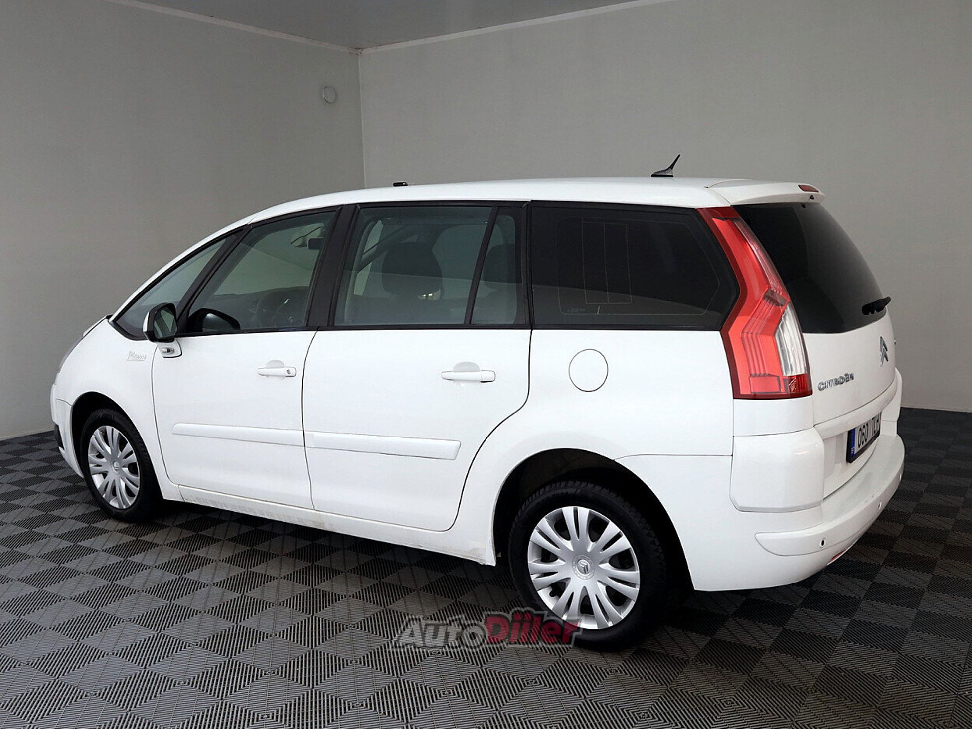 Citroen C4 Picasso 1.6 80kW 2010, kuva 4/8
