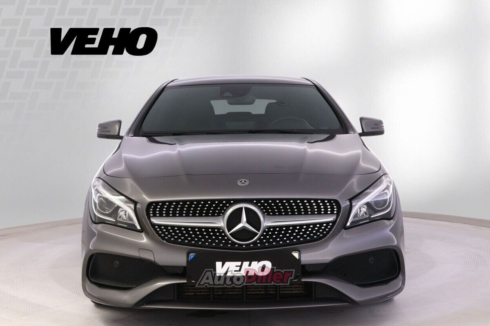 Mercedes-Benz CLA 220 2018, photo 6/9