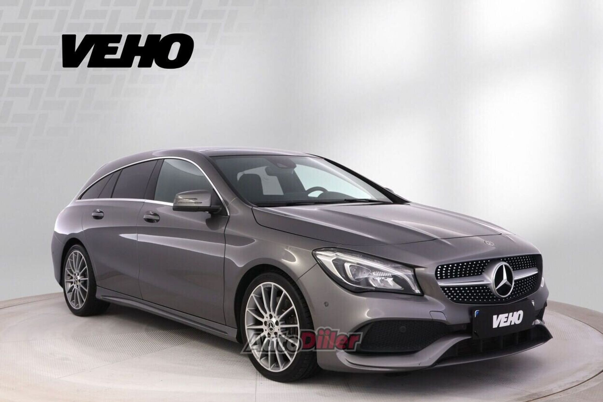 Mercedes-Benz CLA 220 2018, photo 5/9