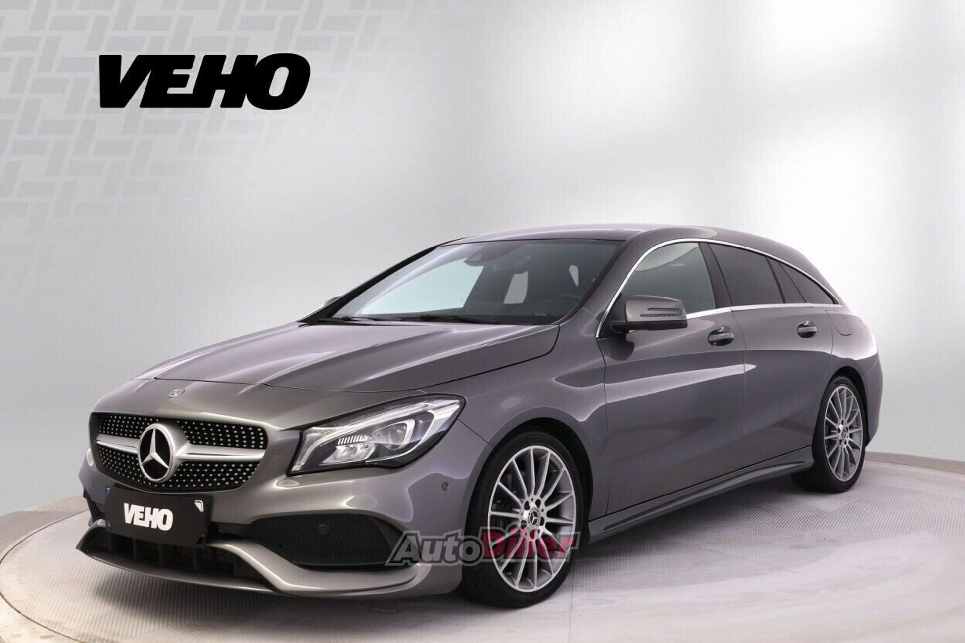 Mercedes-Benz CLA 220