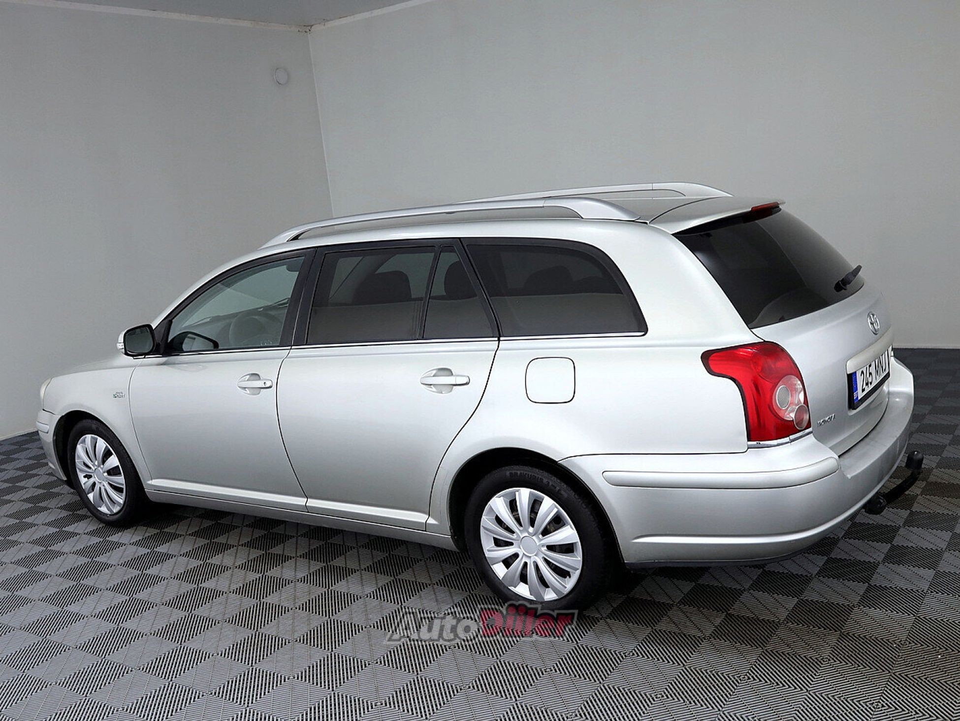 Toyota Avensis 2.2 130kW 2007, photo 4/9