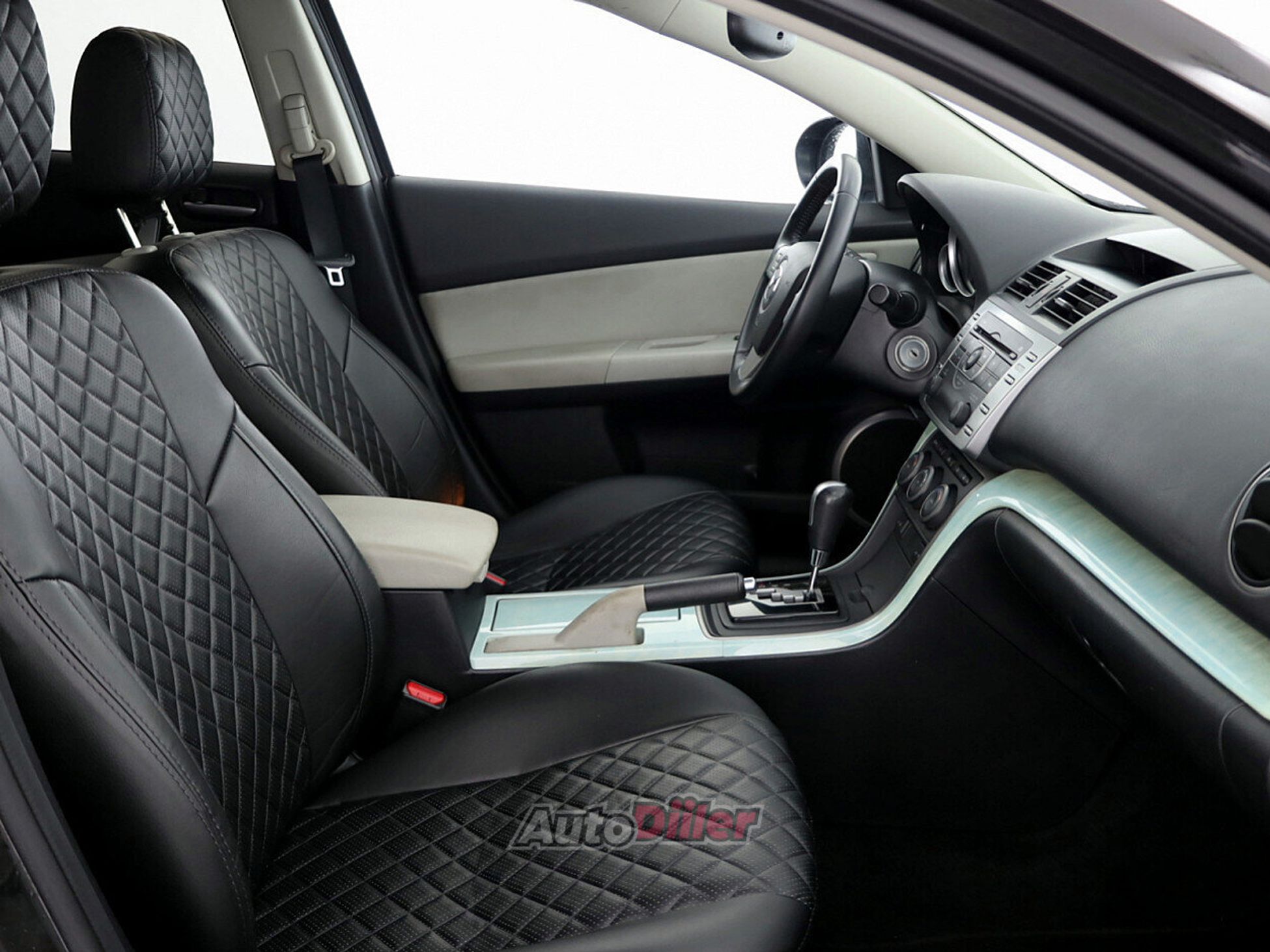 Mazda 6 2.0 108kW 2008, photo 6/7
