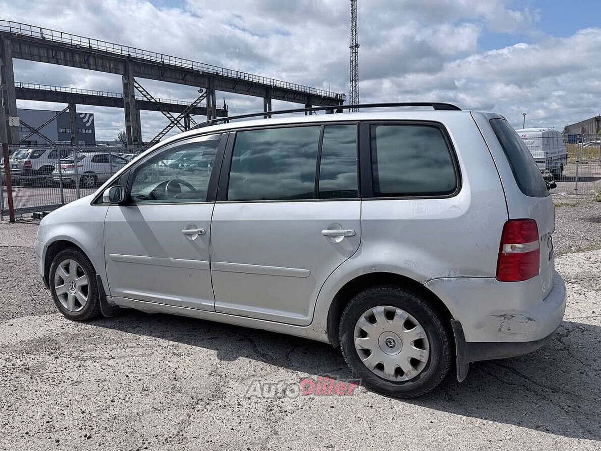 Volkswagen Touran 1.9 77kW 2006, photo 4/7