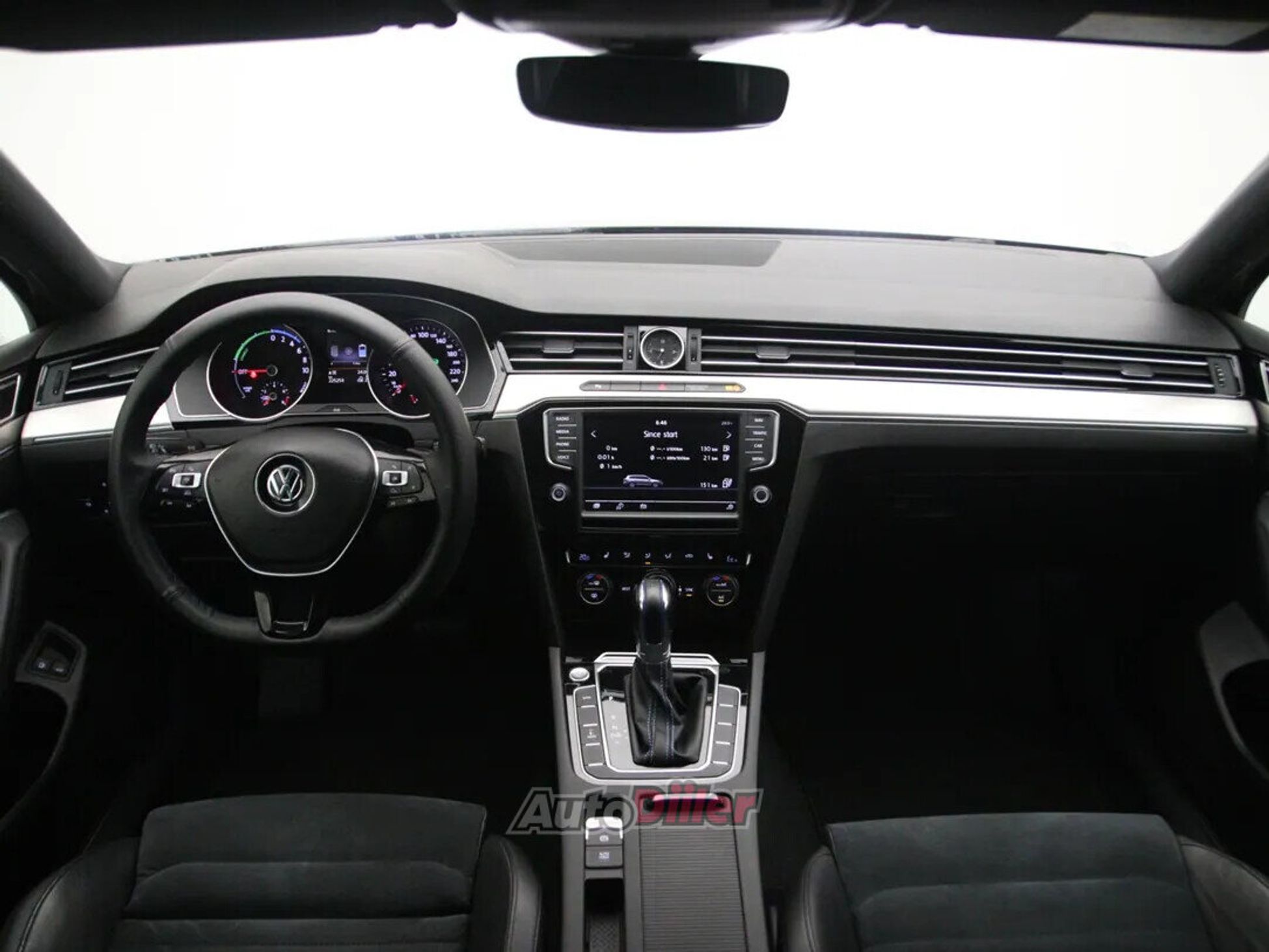 Volkswagen Passat Highline 1.4 160kW 2015, photo 2/10