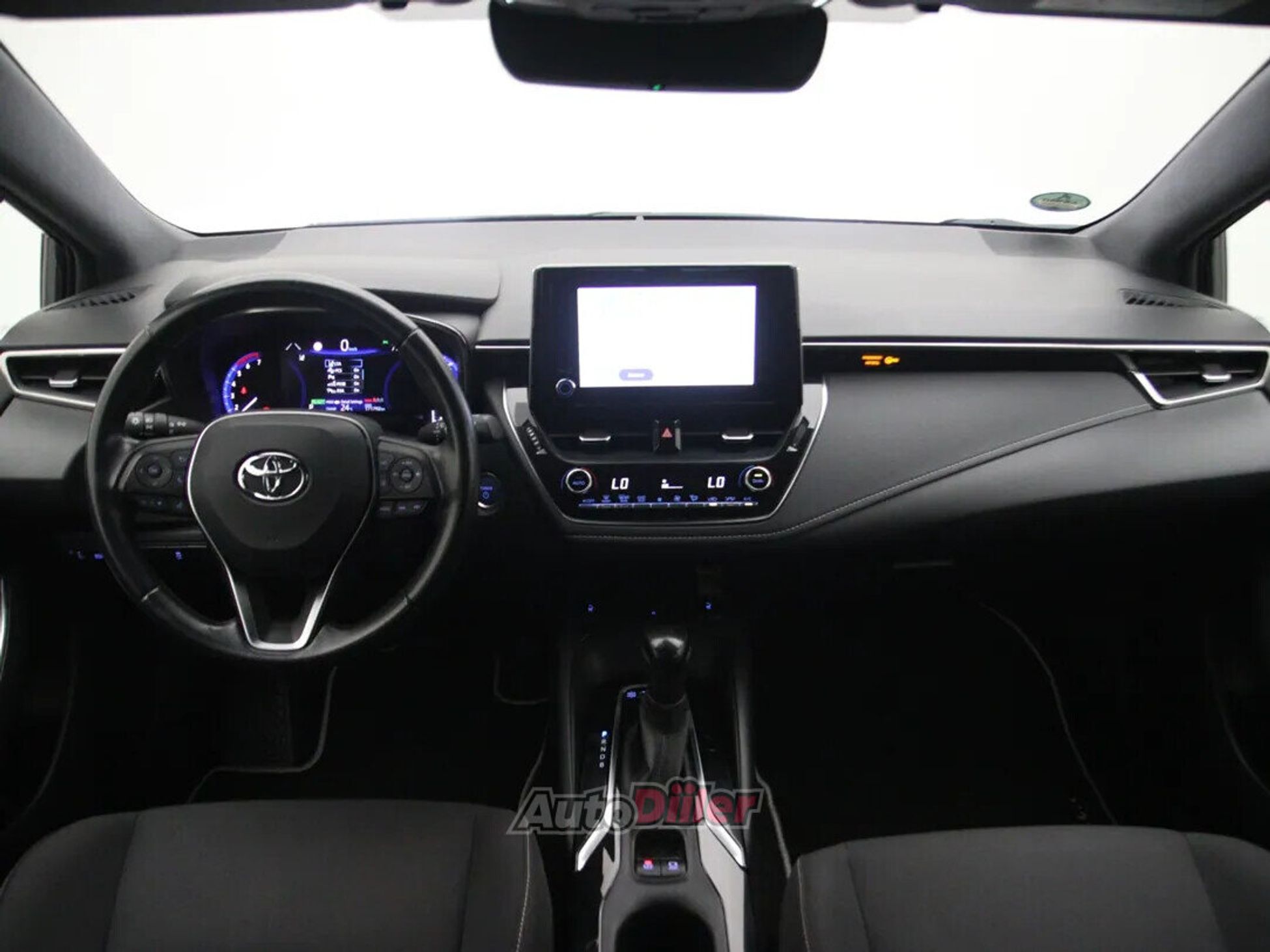 Toyota Corolla Dynamic 1.8 90kW 2022, photo 2/10