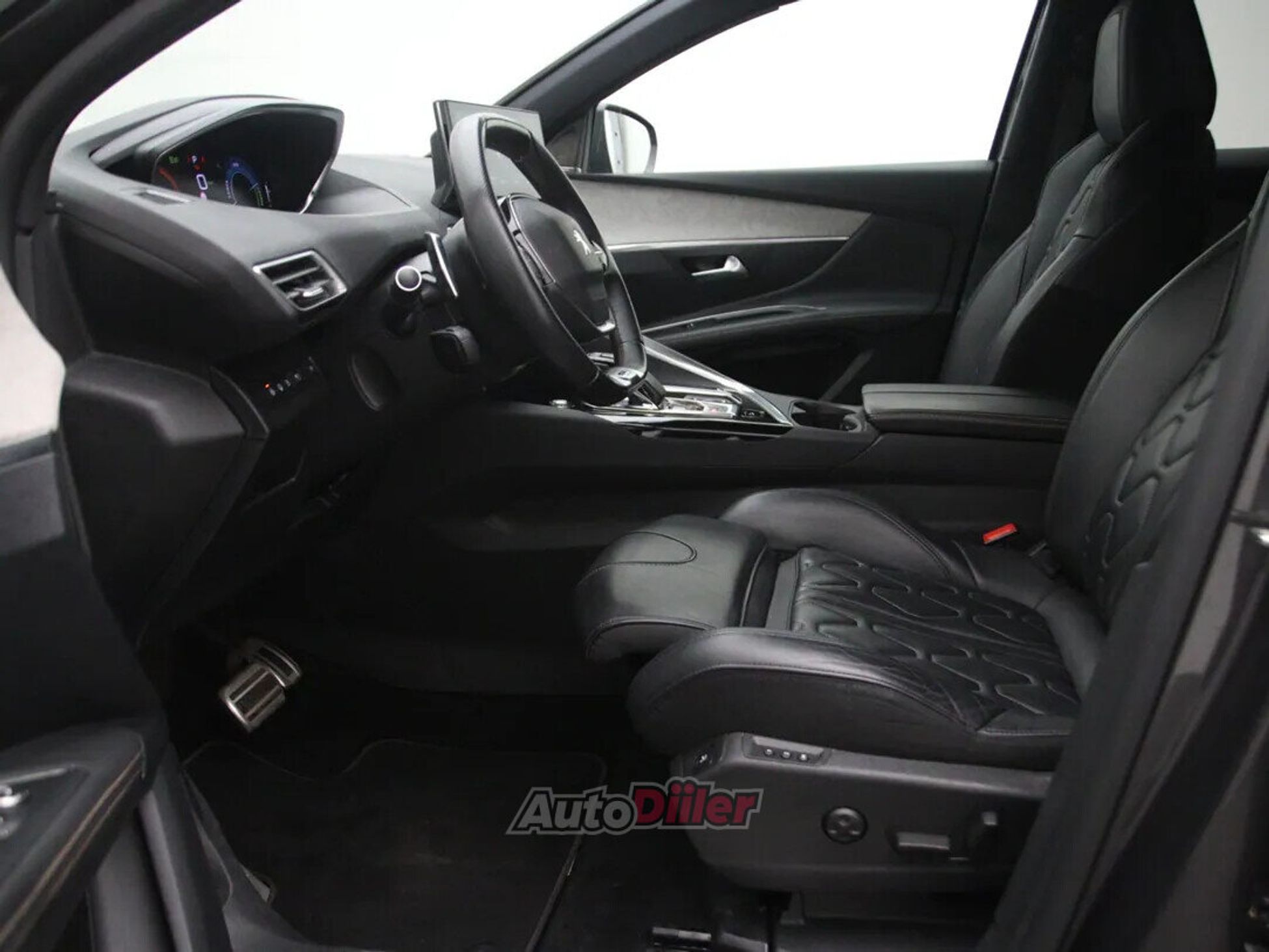 Peugeot 3008 GT GT 1.6 220kW 2022, photo 4/10