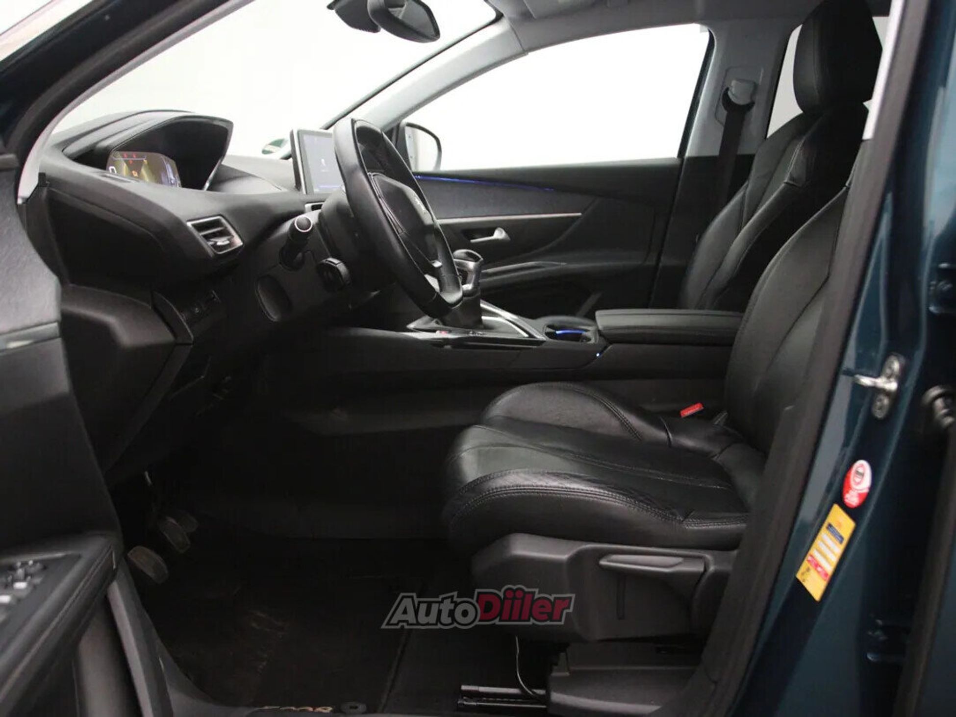 Peugeot 5008 Premium 1.2 96kW 2019, photo 4/10