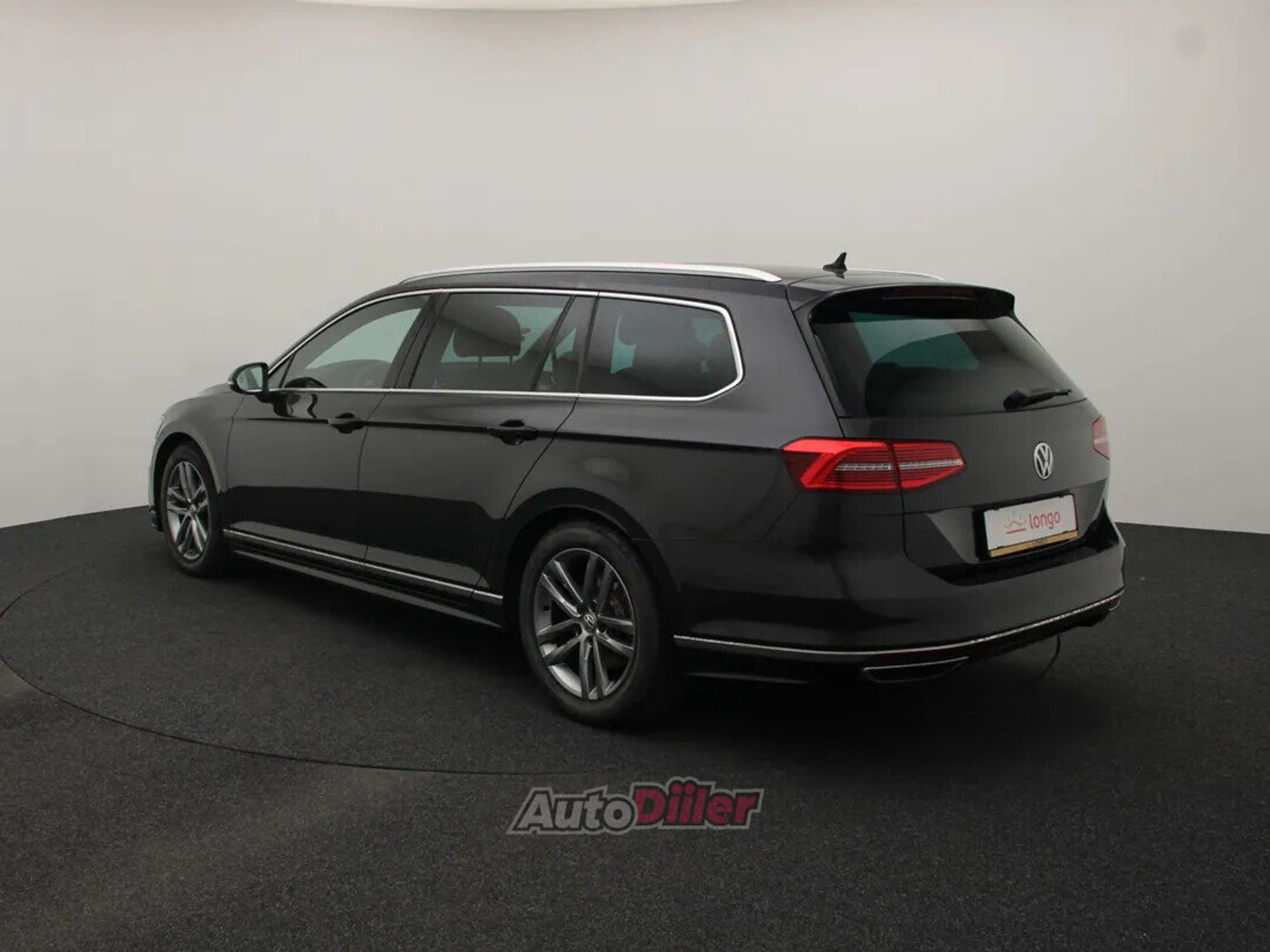 Volkswagen Passat 2017, photo 7/10