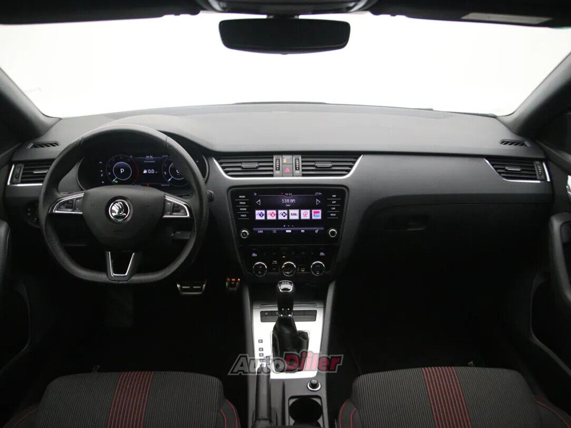 Skoda Octavia Sport Business 1.6 85kW 2019, kuva 2/10