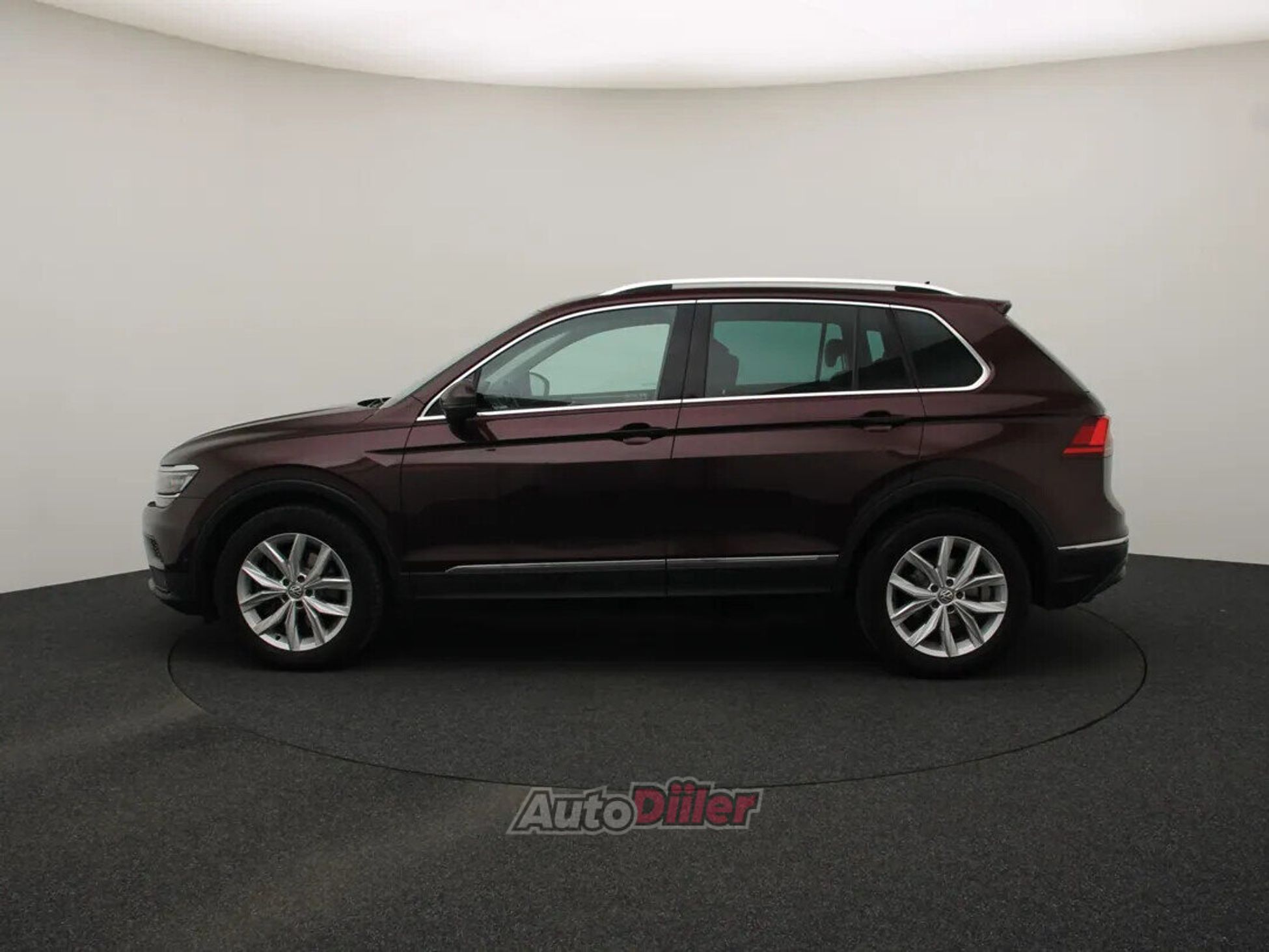 Volkswagen Tiguan Highline 2.0 132kW 2018, photo 6/10