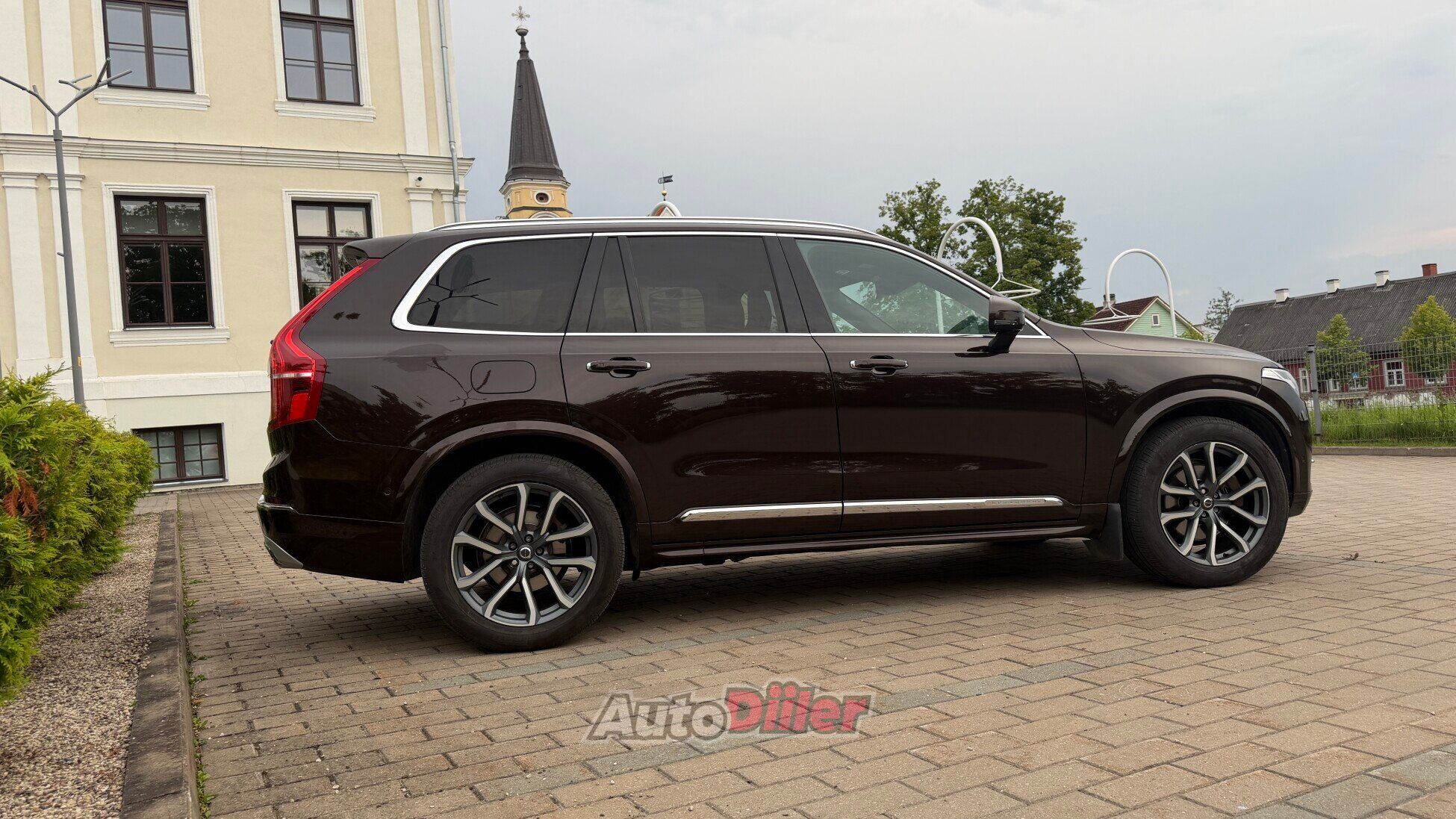 Volvo XC90 Insctiption 2.0 173kW 2019, kuva 4/10