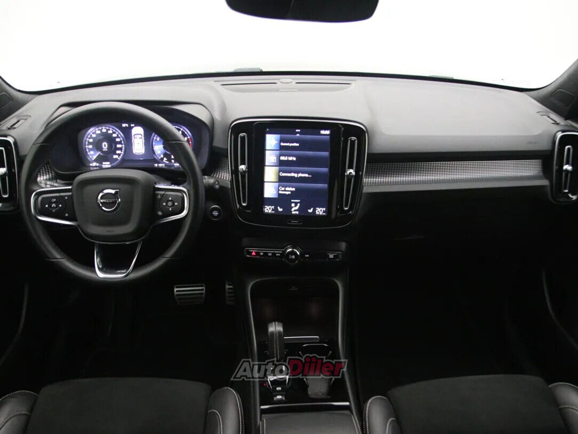 Volvo XC40 R-Design 2.0 120kW 2022, kuva 2/10