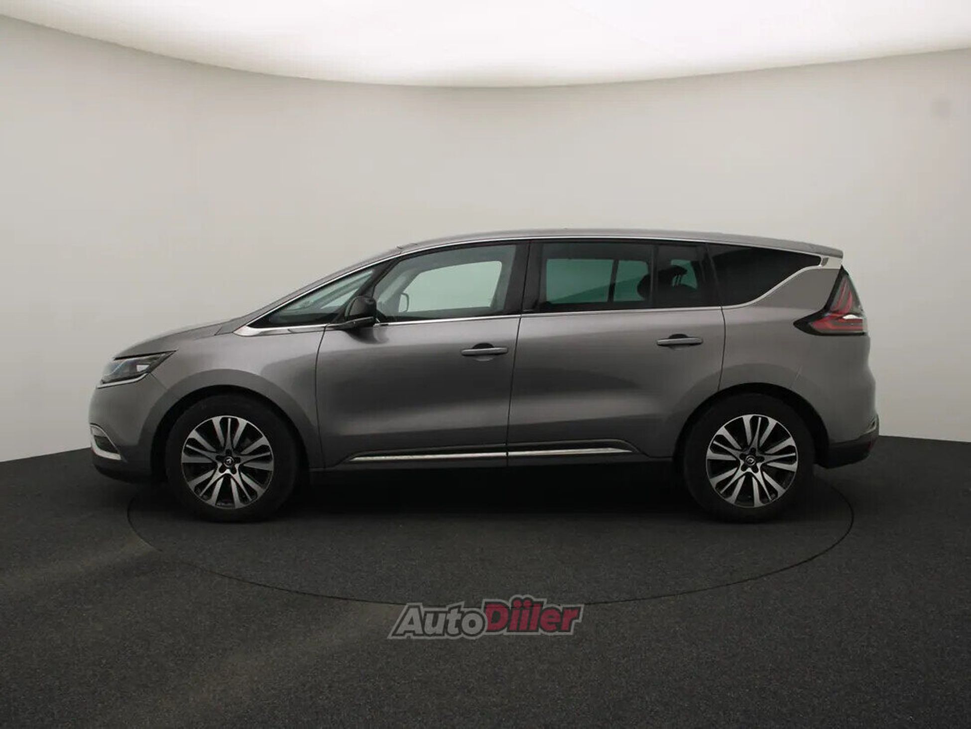 Renault Espace Initiale Paris 1.6 118kW 2015, kuva 6/10