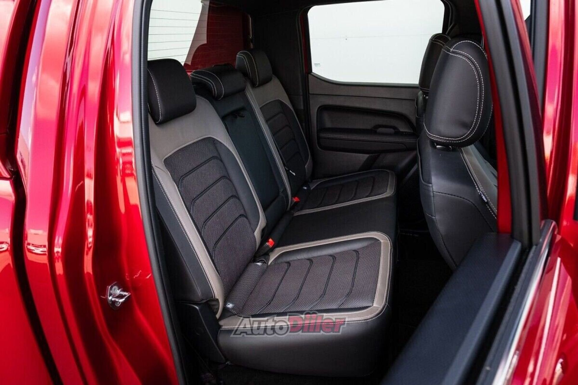 Volkswagen Amarok 3.0 176kW 2024, kuva 7/10