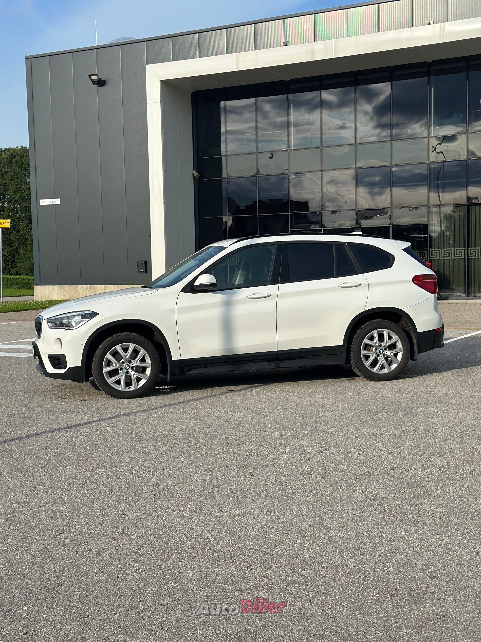 BMW X1 2.0 110kW 2018, kuva 4/10