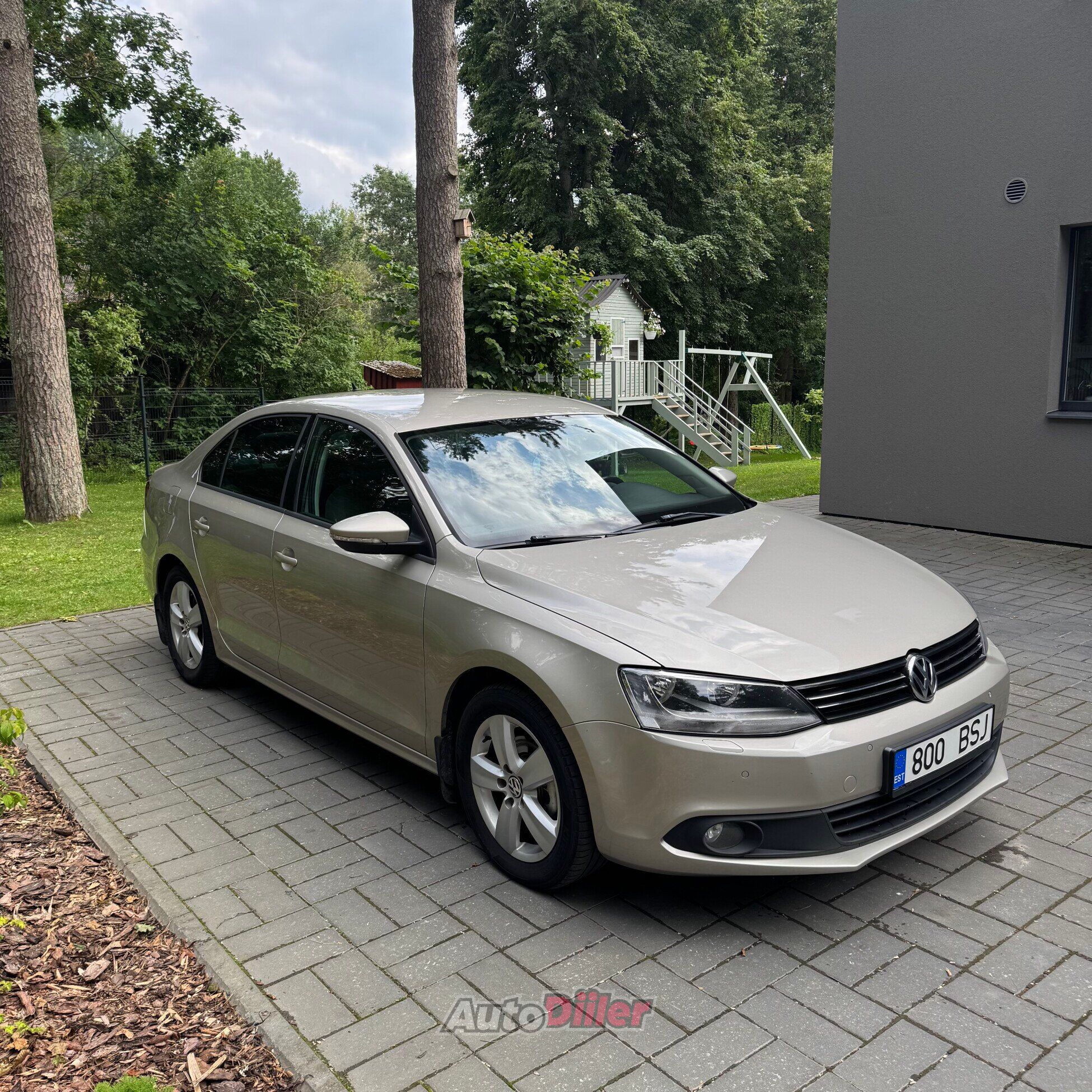 Volkswagen Jetta 1.6 77kW 2013, photo 5/10