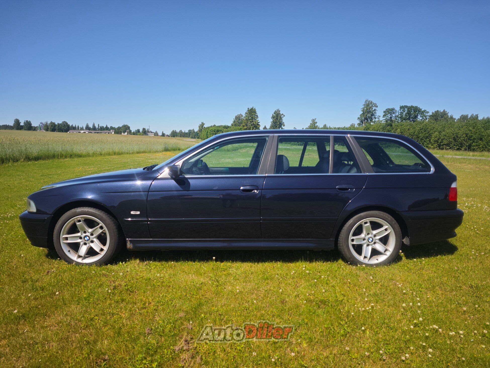 BMW 530 2.9 142kW 2004, kuva 3/10