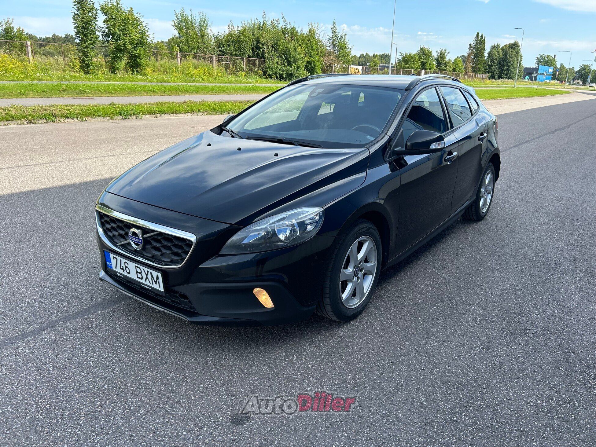 Volvo V40 Cross Country 2.0 110kW 2015, photo 3/9