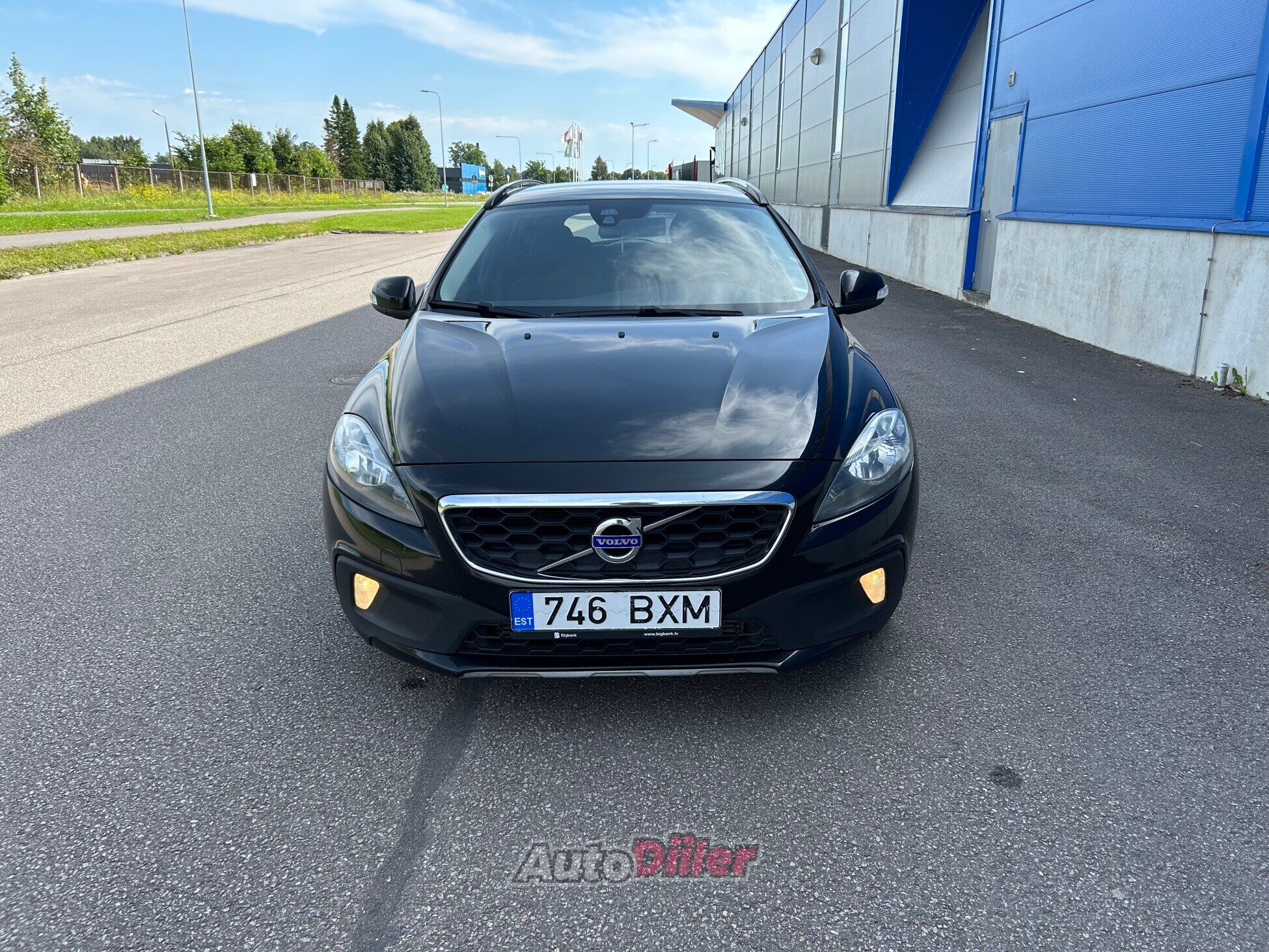 Volvo V40 Cross Country 2.0 110kW 2015, photo 2/9