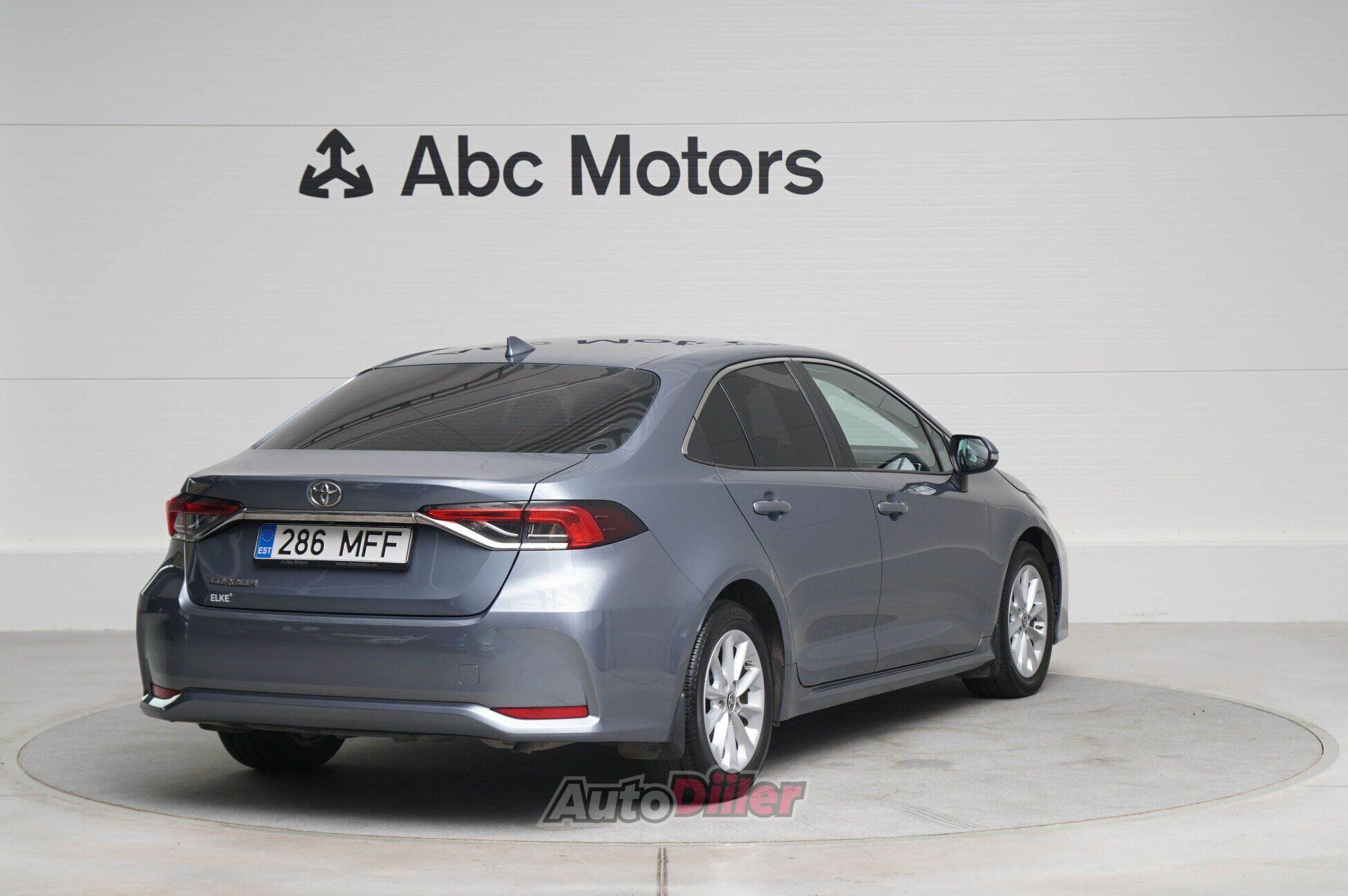 Toyota Corolla 2023, photo 4/10