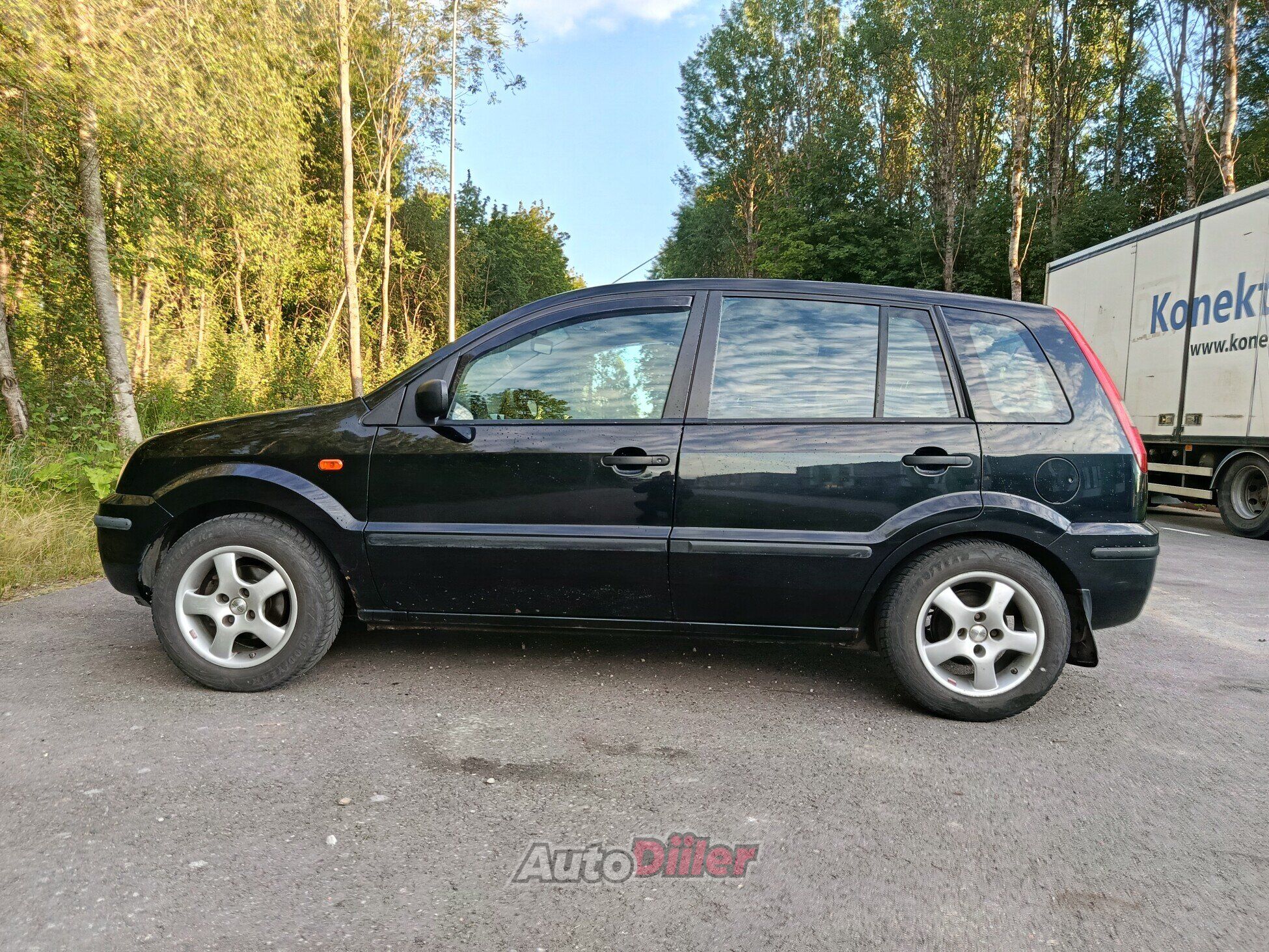 Ford Fusion 1.4 59kW 2003, photo 3/7