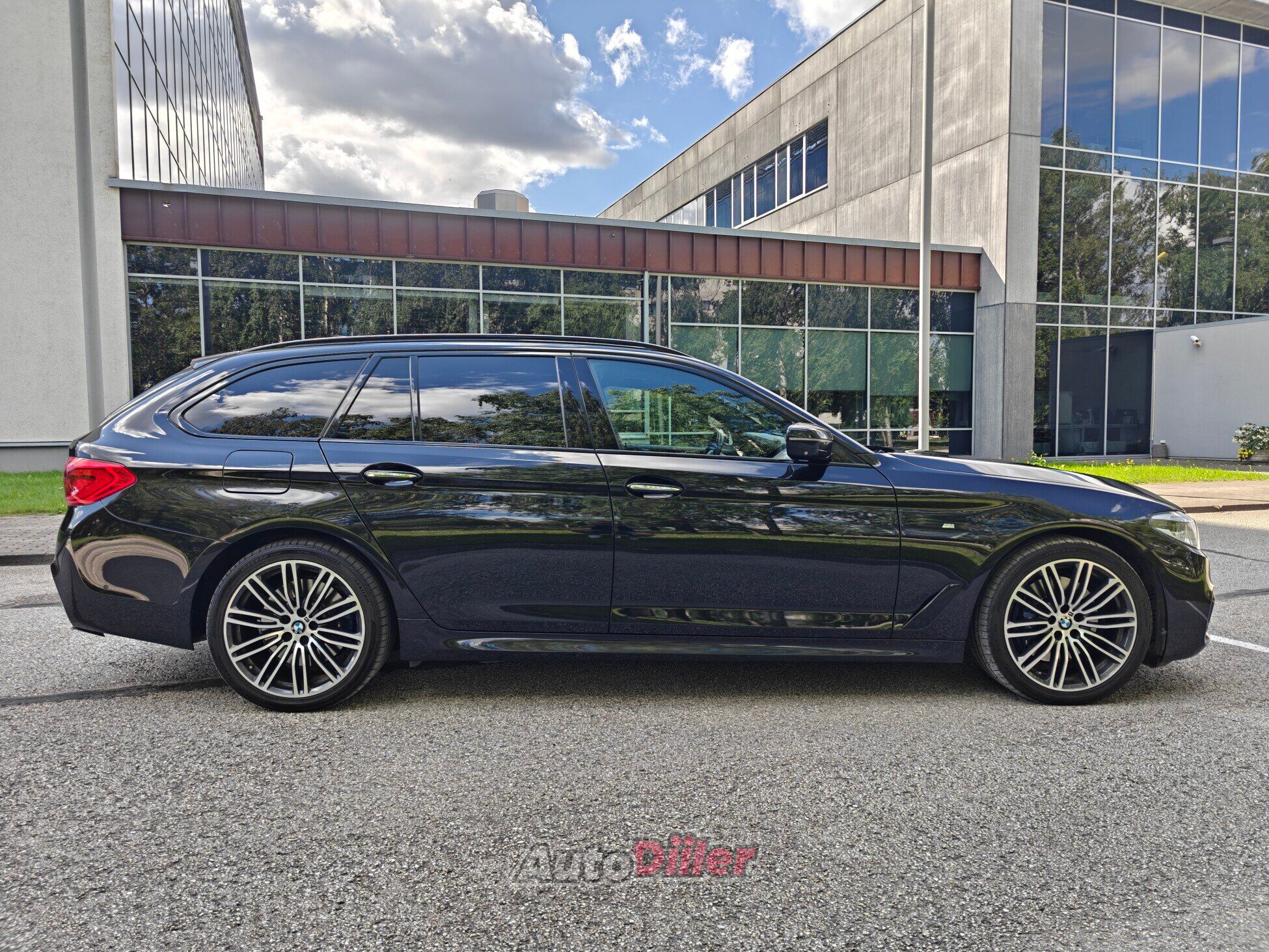 BMW 530 M-pakett 3.0 195kW 2017, photo 7/10