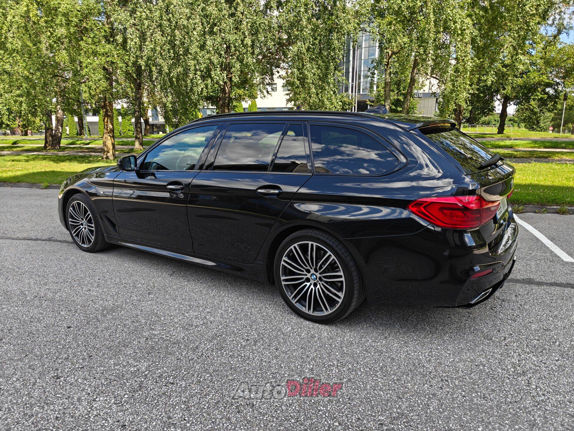 BMW 530 M-pakett 3.0 195kW 2017, photo 3/10