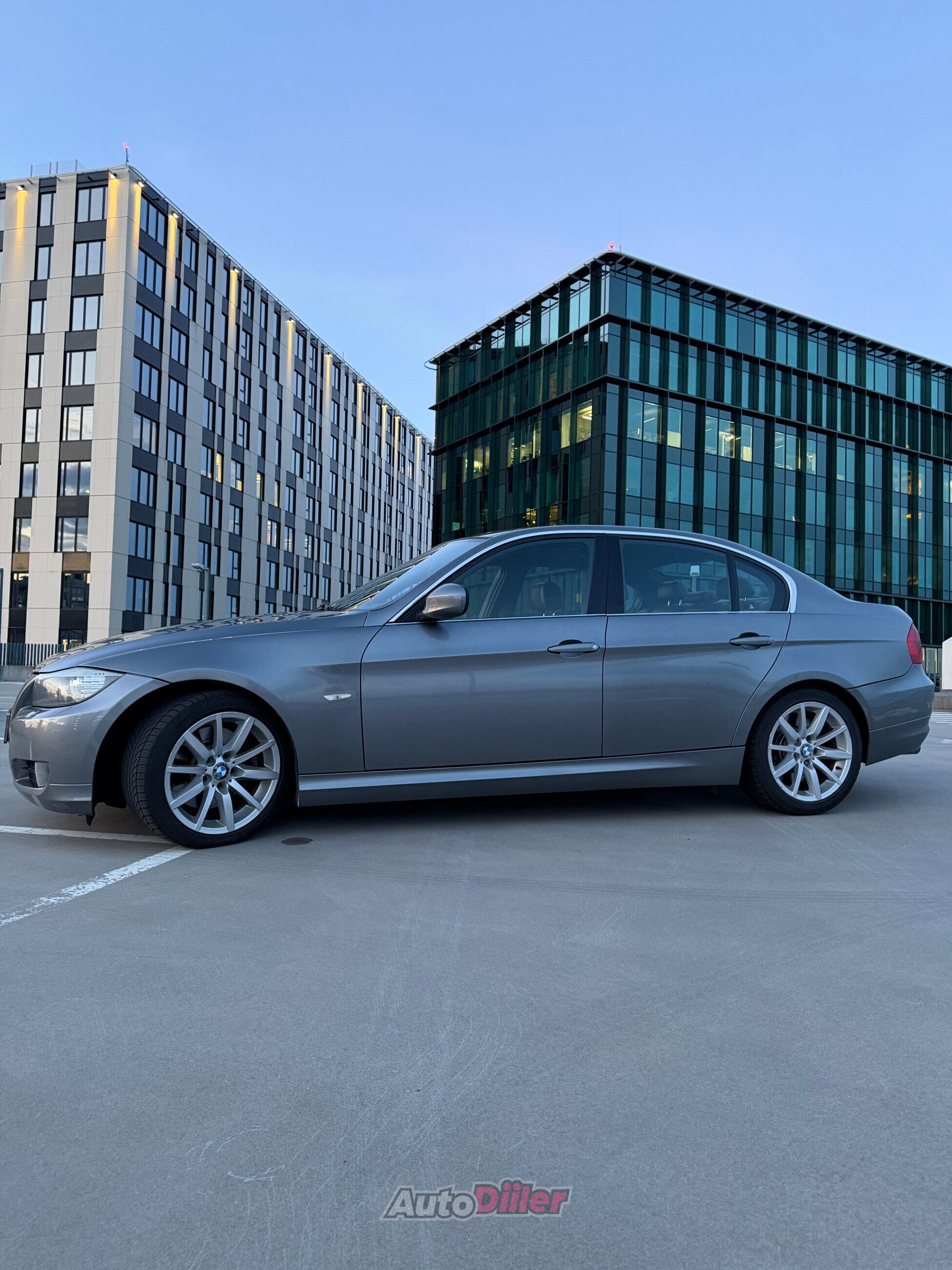 BMW 325 3.0 145kW 2009, photo 6/10
