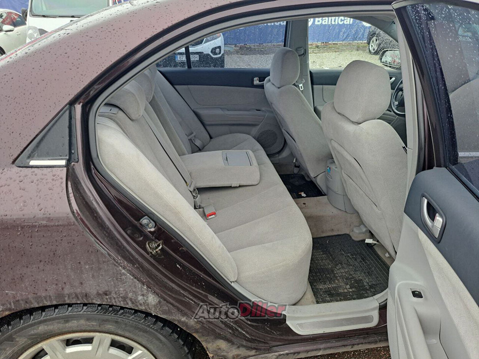 Hyundai Sonata 2.4 119kW 2005, kuva 7/7